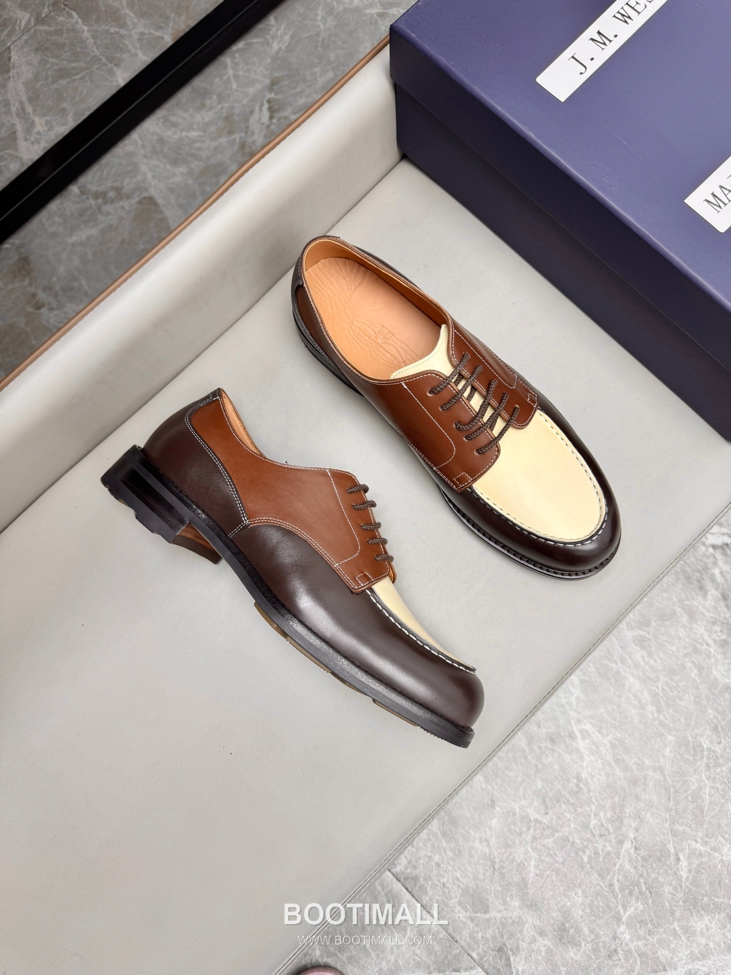 J.M.Weston Classic Calfskin Leather Lace-Up Dress Shoes with Combination Sole Detail 제이엠웨스턴 클래식 카프스킨 레더 레이스업 드레스 슈즈 2.5cm 2