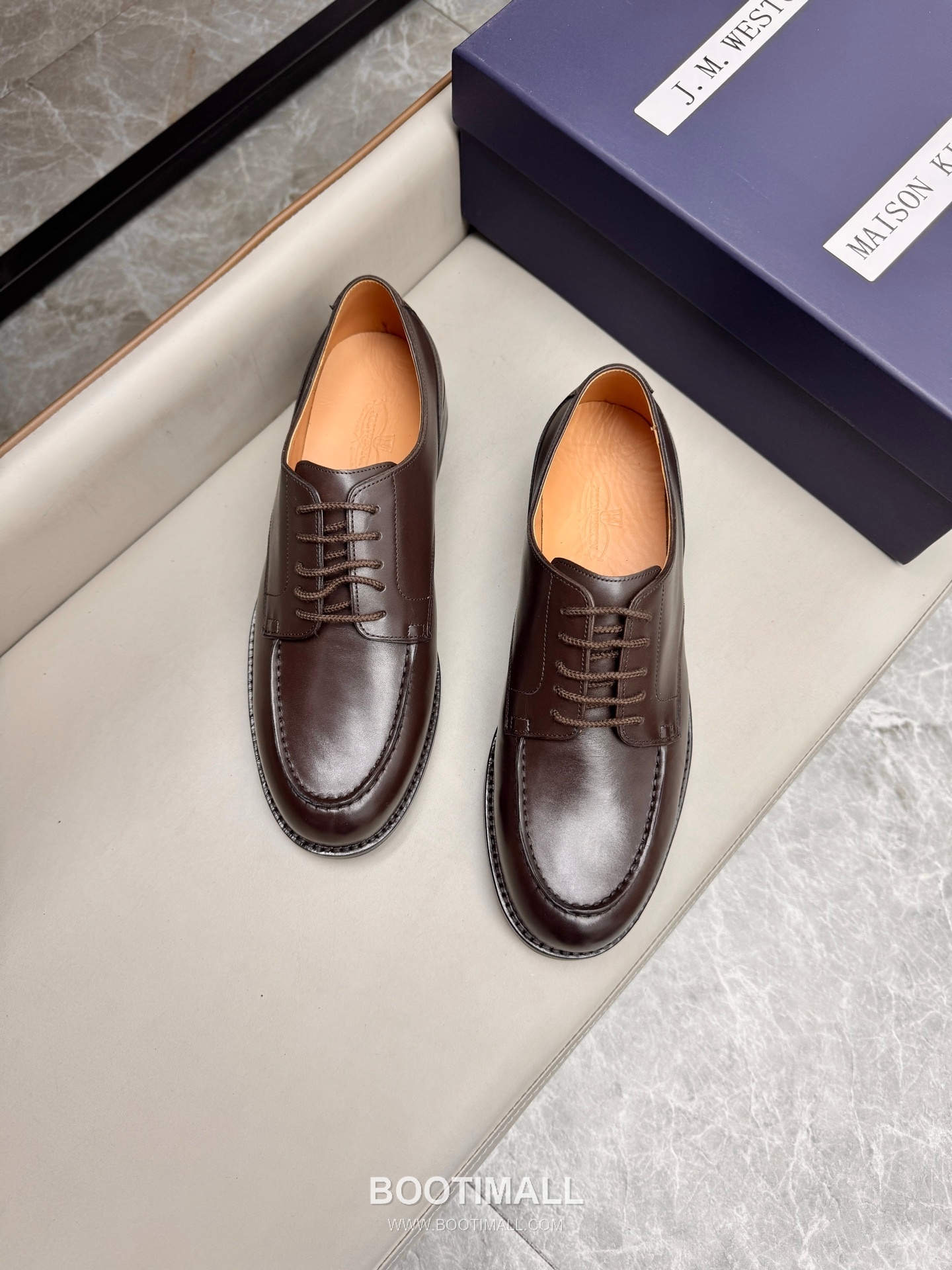 J.M.Weston Classic Calfskin Leather Lace-Up Dress Shoes with Combination Sole Detail 제이엠웨스턴 클래식 카프스킨 레더 레이스업 드레스 슈즈 2.5cm 4