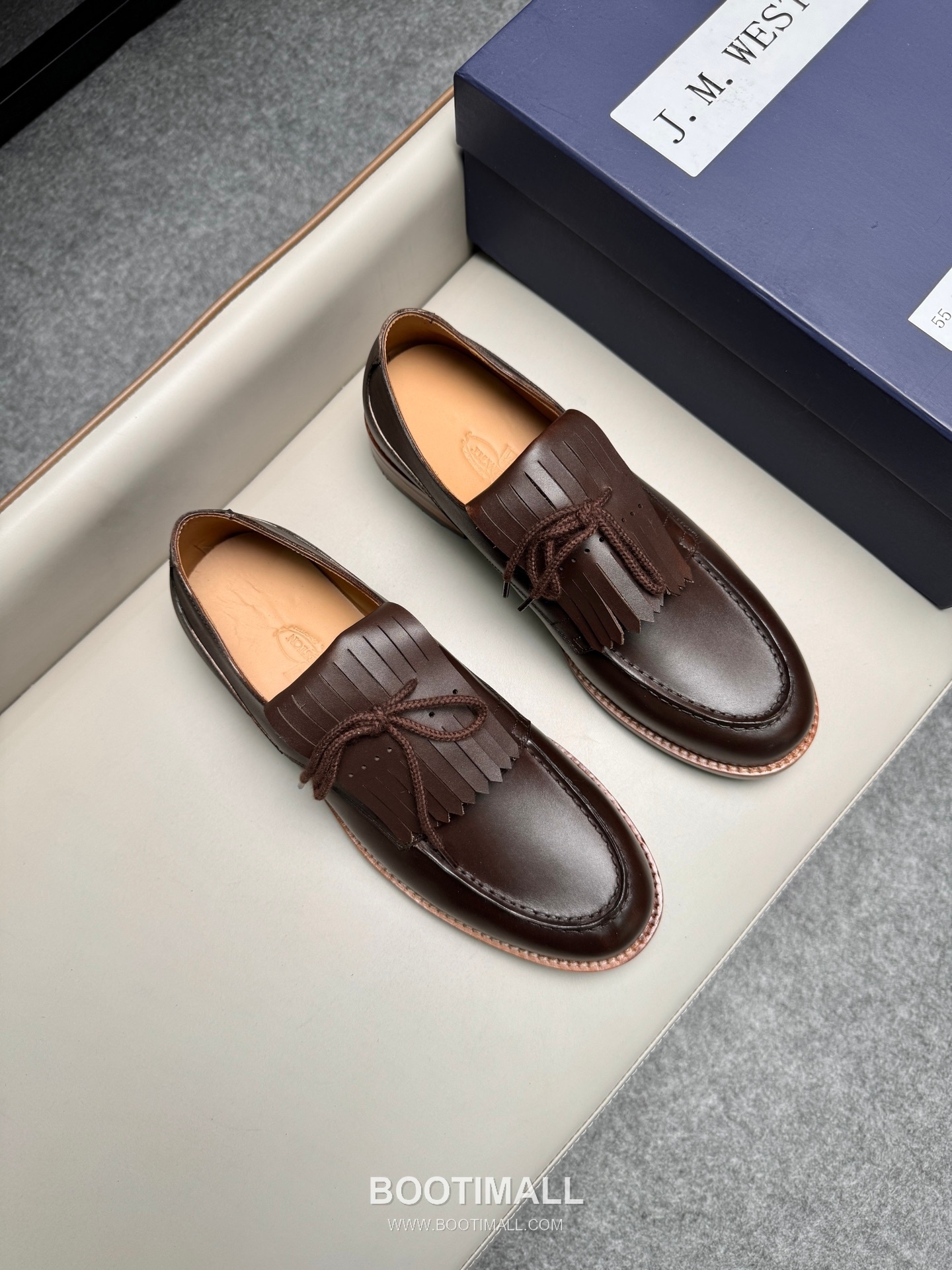 J.M.Weston Classic Calfskin Leather Lace-Up Dress Shoes with Clean Upper Detail 제이엠웨스턴 클래식 카프스킨 레더 레이스업 드레스 슈즈 2.5cm 1