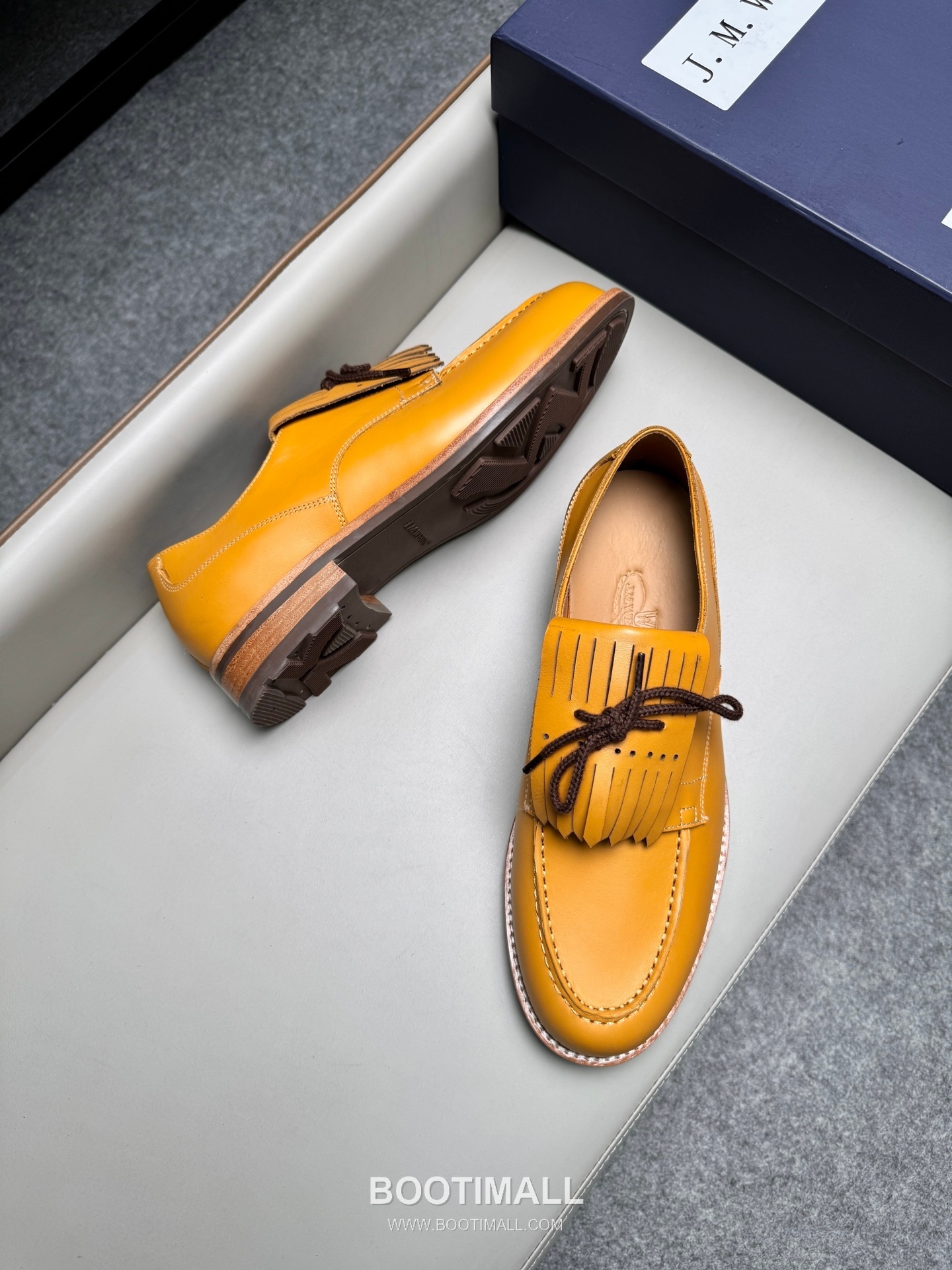 J.M.Weston Classic Calfskin Leather Lace-Up Dress Shoes with Clean Upper Detail 제이엠웨스턴 클래식 카프스킨 레더 레이스업 드레스 슈즈 2.5cm 3