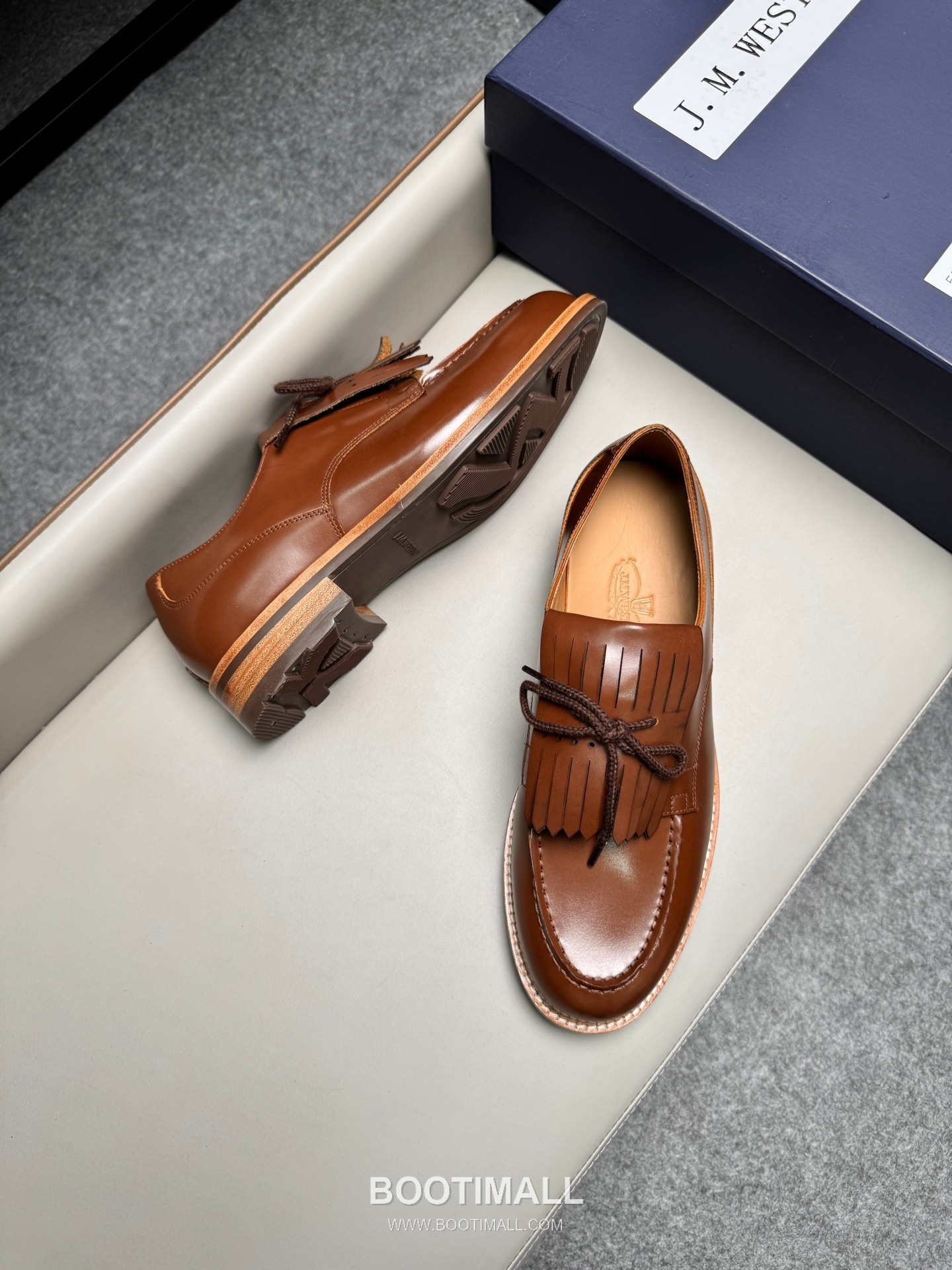 J.M.Weston Classic Calfskin Leather Lace-Up Dress Shoes with Clean Upper Detail 제이엠웨스턴 클래식 카프스킨 레더 레이스업 드레스 슈즈 2.5cm 3