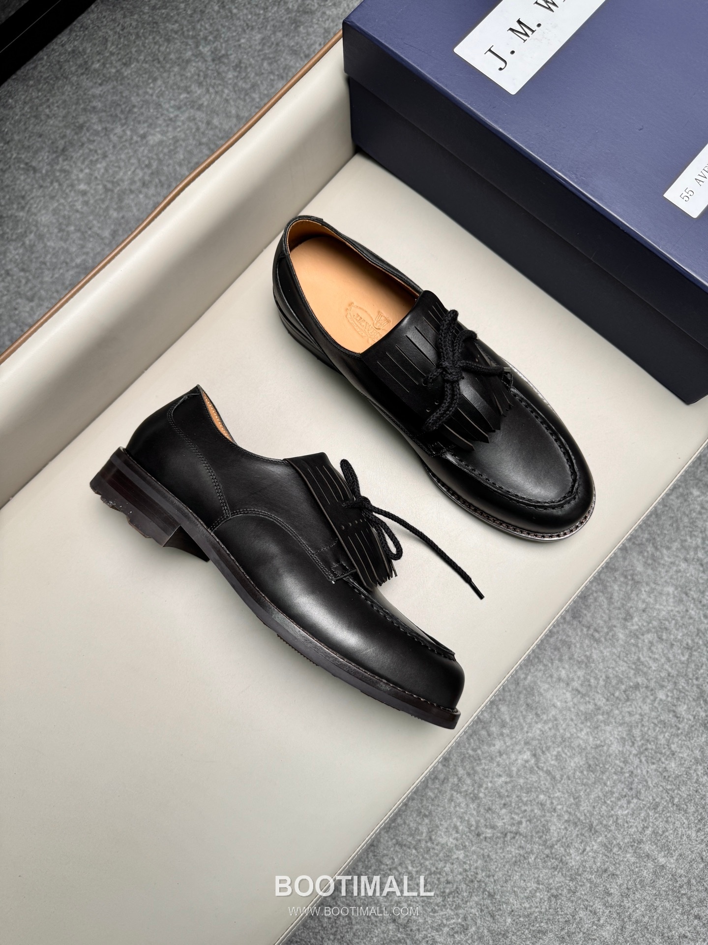 J.M.Weston Classic Calfskin Leather Lace-Up Dress Shoes with Clean Upper Detail 제이엠웨스턴 클래식 카프스킨 레더 레이스업 드레스 슈즈 2.5cm 2