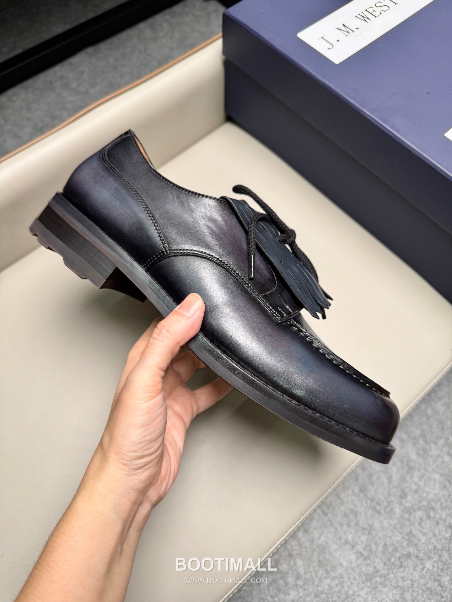 J.M.Weston Classic Calfskin Leather Lace-Up Dress Shoes with Clean Upper Detail 제이엠웨스턴 클래식 카프스킨 레더 레이스업 드레스 슈즈 2.5cm 6