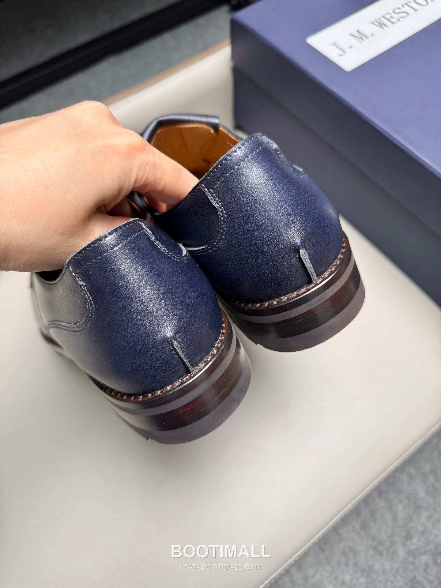 J.M.Weston Classic Calfskin Leather Lace-Up Dress Shoes with Clean Upper Detail 제이엠웨스턴 클래식 카프스킨 레더 레이스업 드레스 슈즈 2.5cm 5