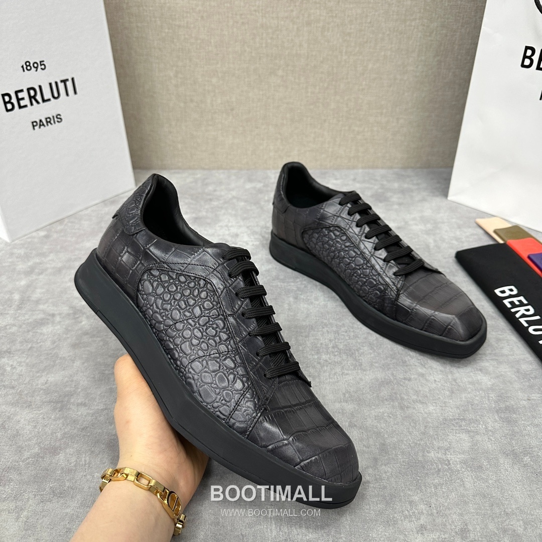Berluti Stellar Croc Embossed Calfskin Leather Low Sneakers with Geometric TPU Sole Detail 벨루티 스텔라 크로크 엠보싱 카프스킨 레더 로우 스니커즈 3.5cm 3