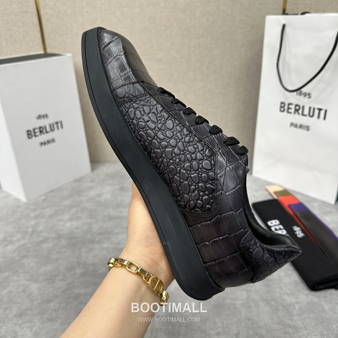 Berluti Stellar Croc Embossed Calfskin Leather Low Sneakers with Geometric TPU Sole Detail 벨루티 스텔라 크로크 엠보싱 카프스킨 레더 로우 스니커즈 3.5cm 8