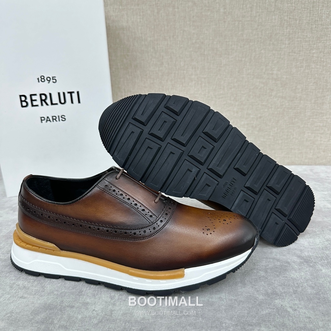 Berluti Fast Track Calfskin Leather Runner Sneakers with Scritto TPU Sole Detail 벨루티 패스트트랙 카프스킨 레더 러너 스니커즈 3.5cm 8