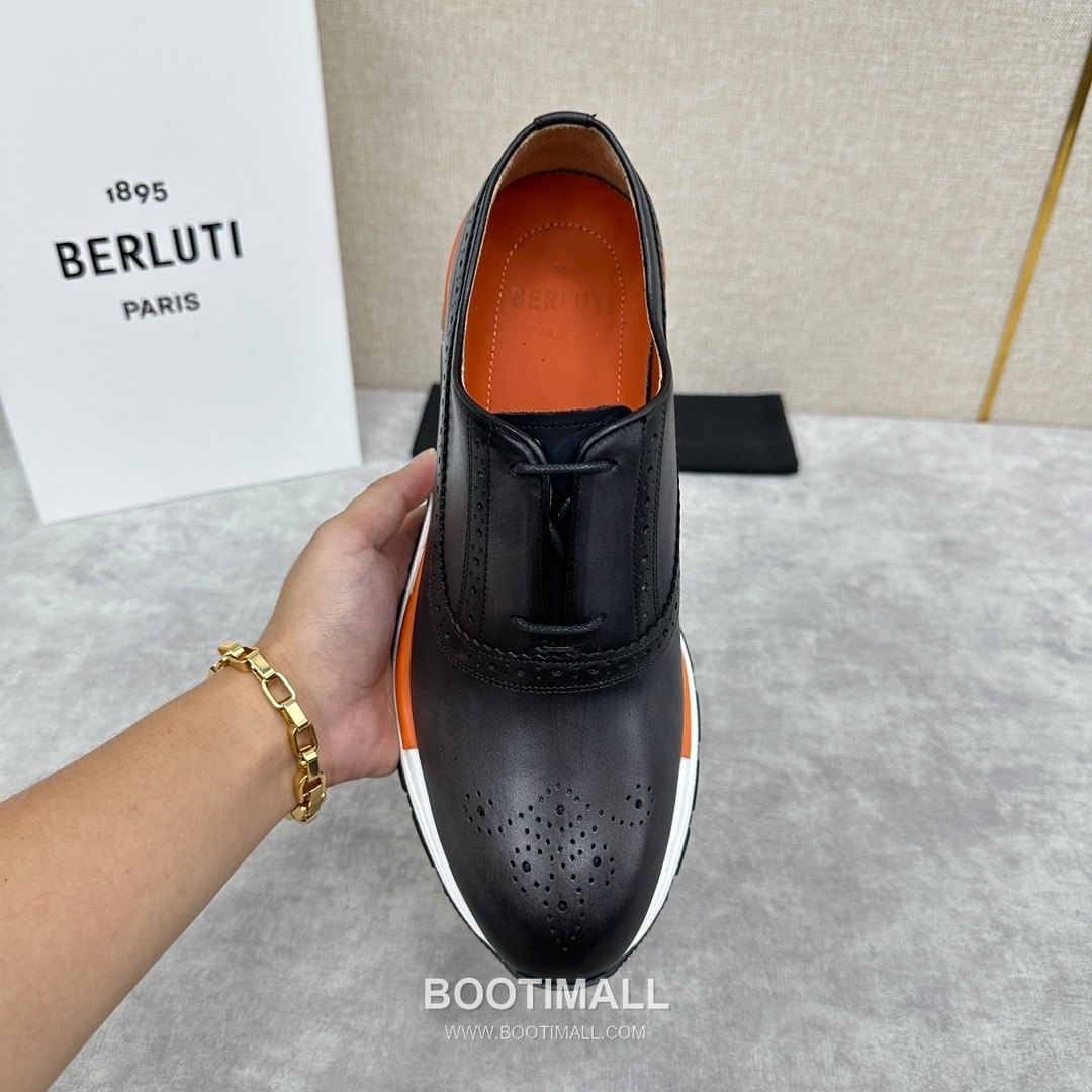 Berluti Fast Track Calfskin Leather Runner Sneakers with Scritto TPU Sole Detail 벨루티 패스트트랙 카프스킨 레더 러너 스니커즈 3.5cm 5