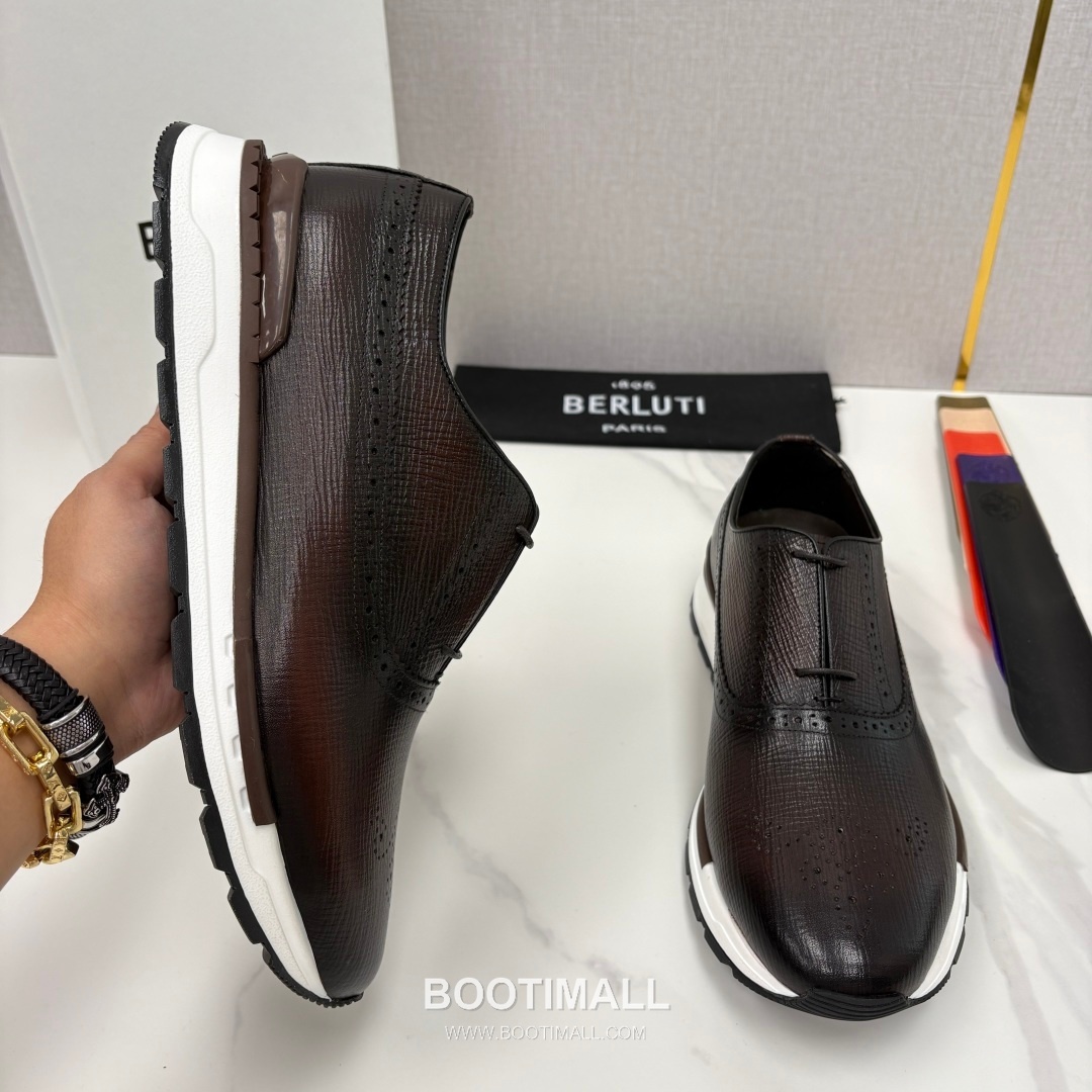 Berluti Fast Track Brogue Calfskin Leather Runner Sneakers with TPU Sole Detail 벨루티 패스트트랙 브로그 카프스킨 레더 러너 스니커즈 3.5cm 4