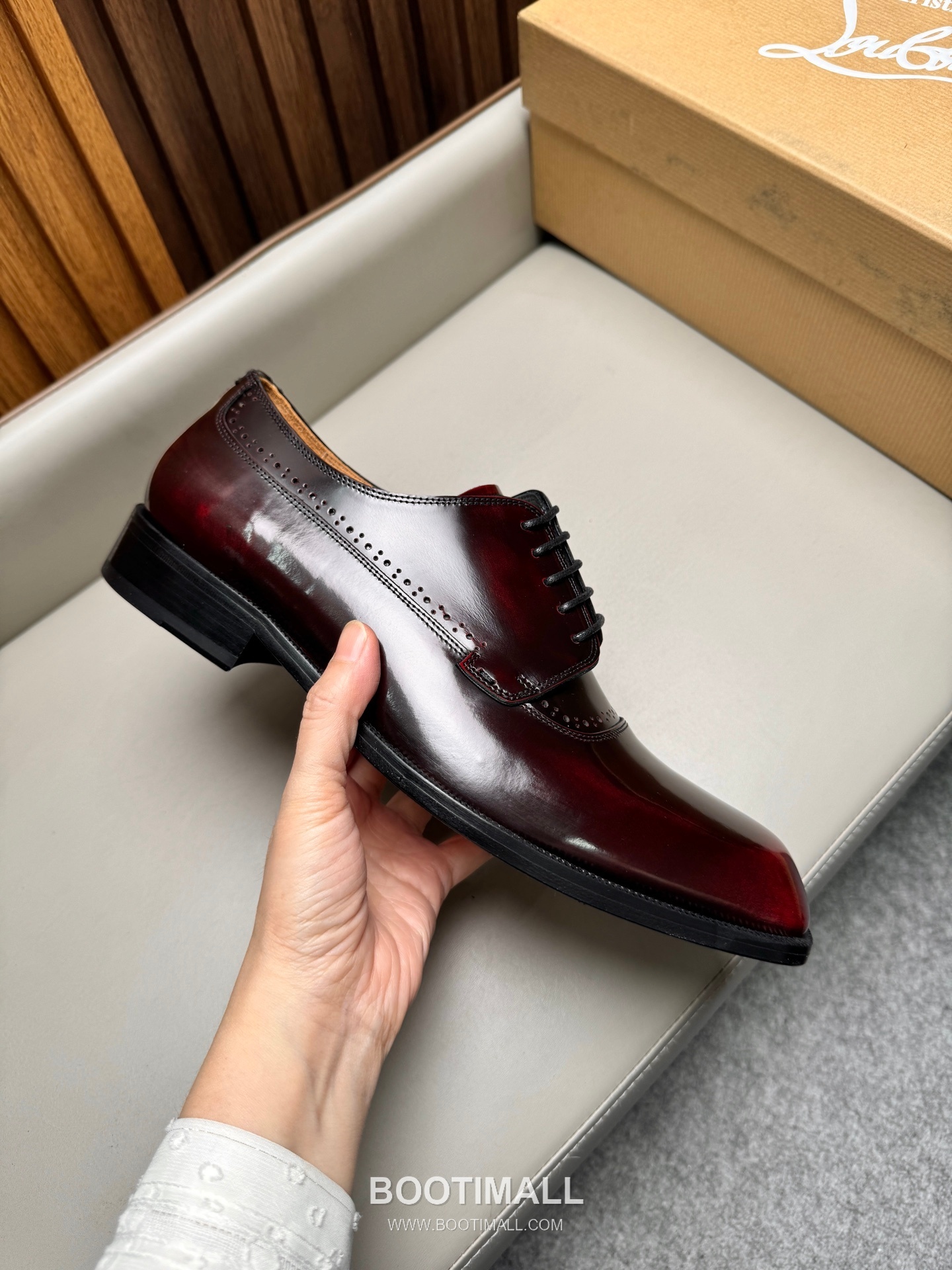 Christian Louboutin Calfskin Leather Loafer Shoes with Red Sole Detail 크리스찬루부탱 카프스킨 레더 로퍼 슈즈 2.5cm 6