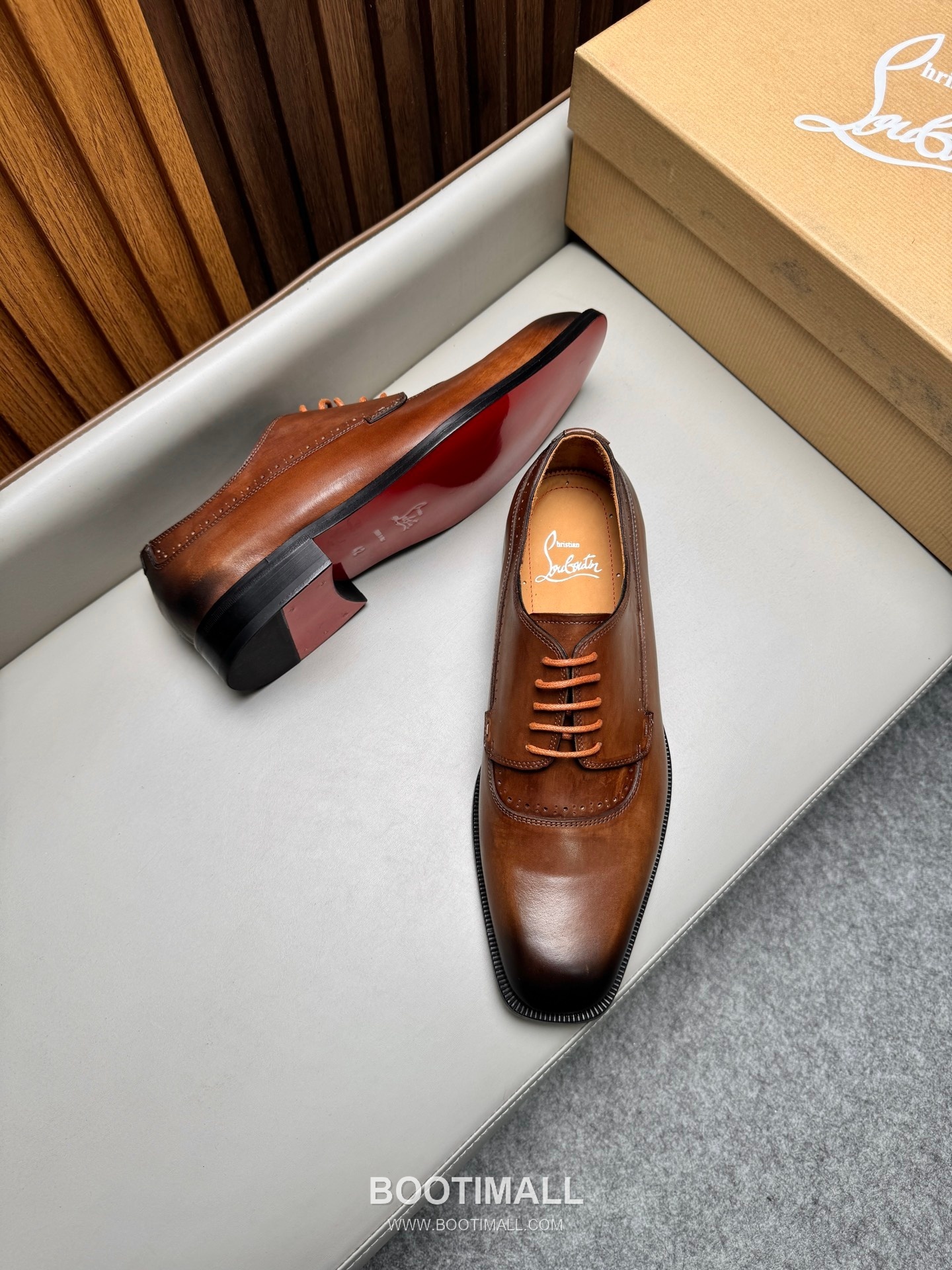 Christian Louboutin Calfskin Leather Loafer Shoes with Red Sole Detail 크리스찬루부탱 카프스킨 레더 로퍼 슈즈 2.5cm 3