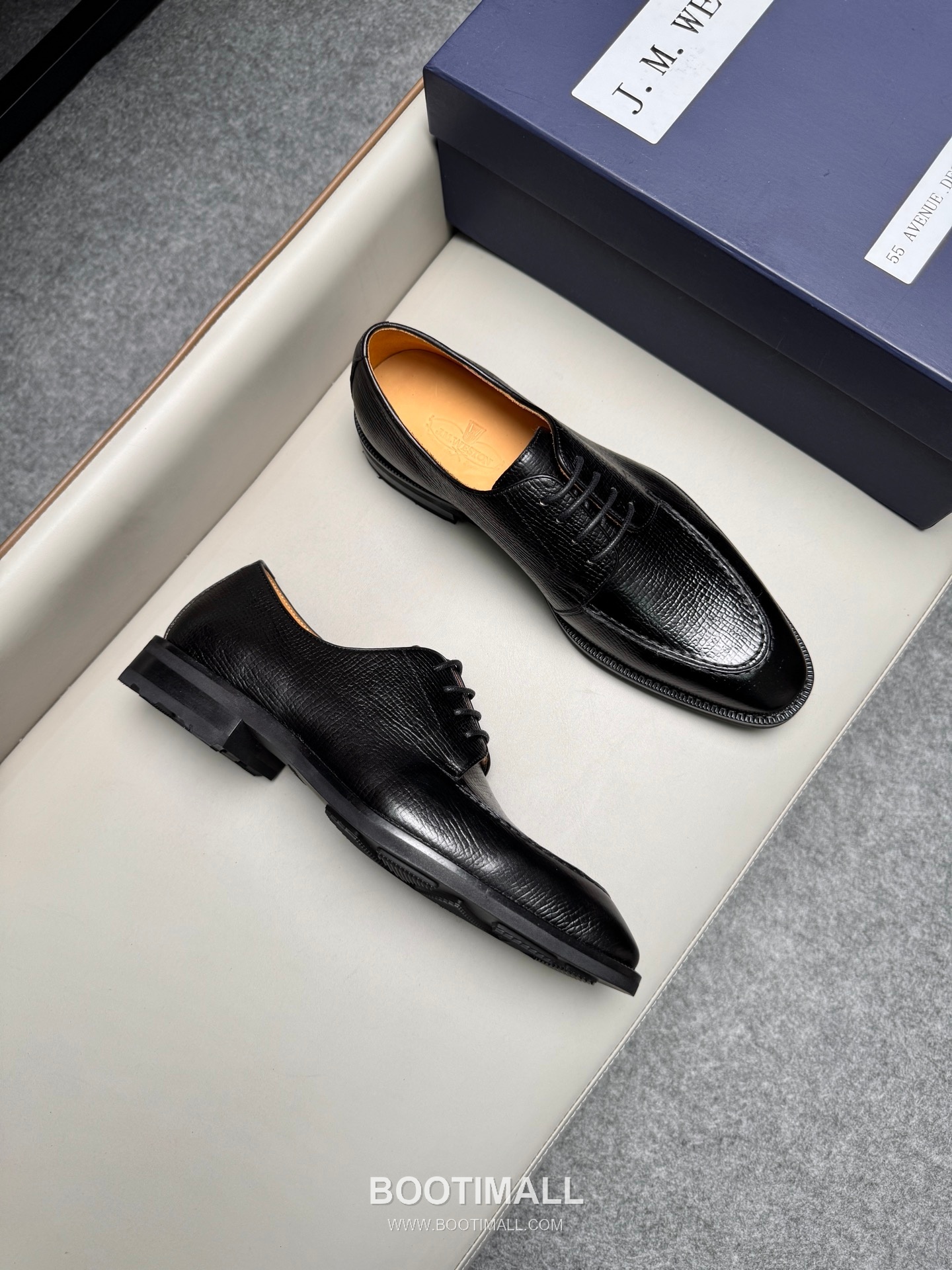 J.M.Weston Classic Calfskin Leather Lace-Up Dress Shoes with Lightweight Sole Detail 제이엠웨스턴 클래식 카프스킨 레더 레이스업 드레스 슈즈 2.5cm 2