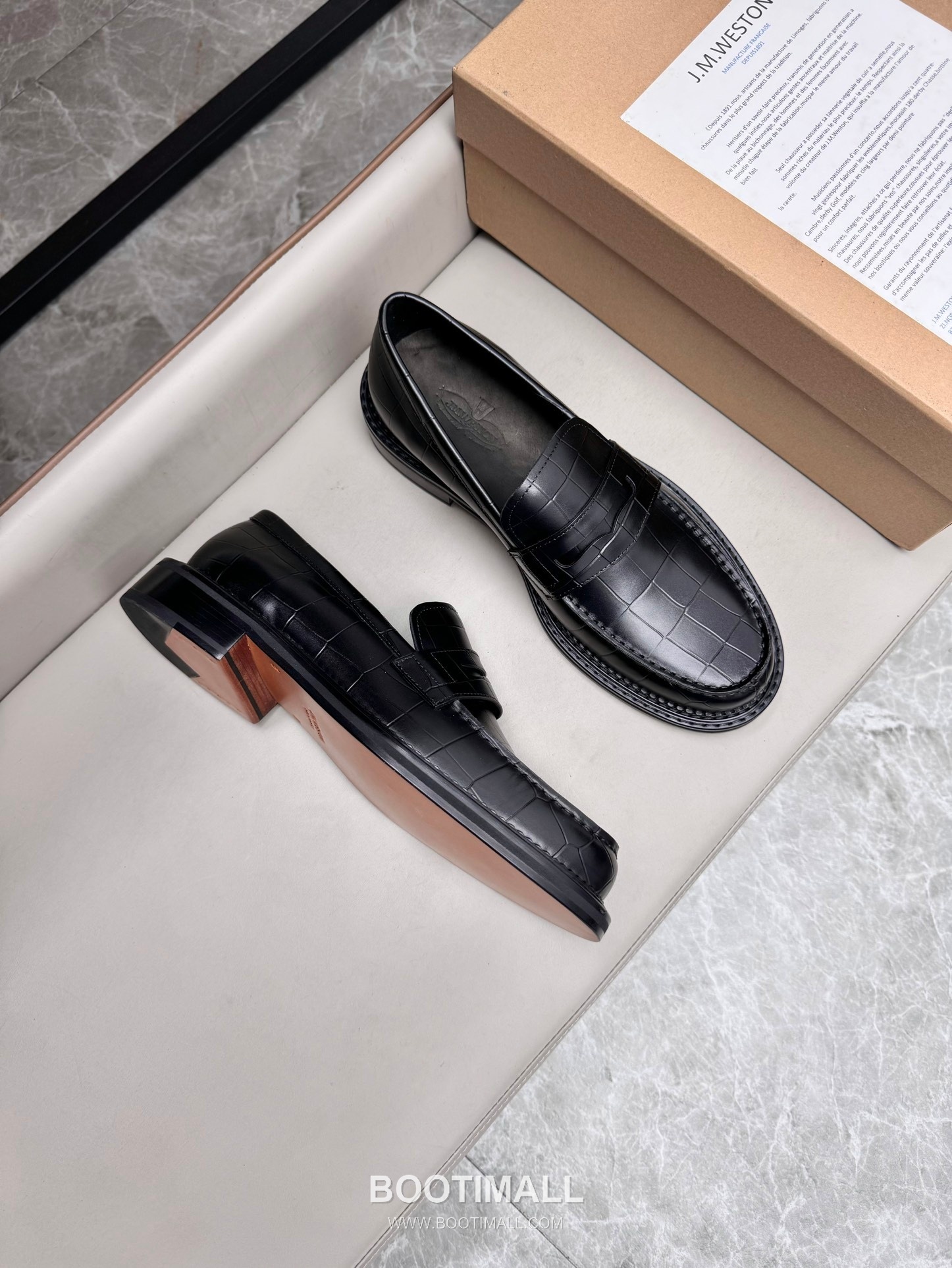 J.M.Weston Classic Calfskin Leather Lace-Up Dress Shoes with Smooth Upper Detail 제이엠웨스턴 클래식 카프스킨 레더 레이스업 드레스 슈즈 2.5cm 2