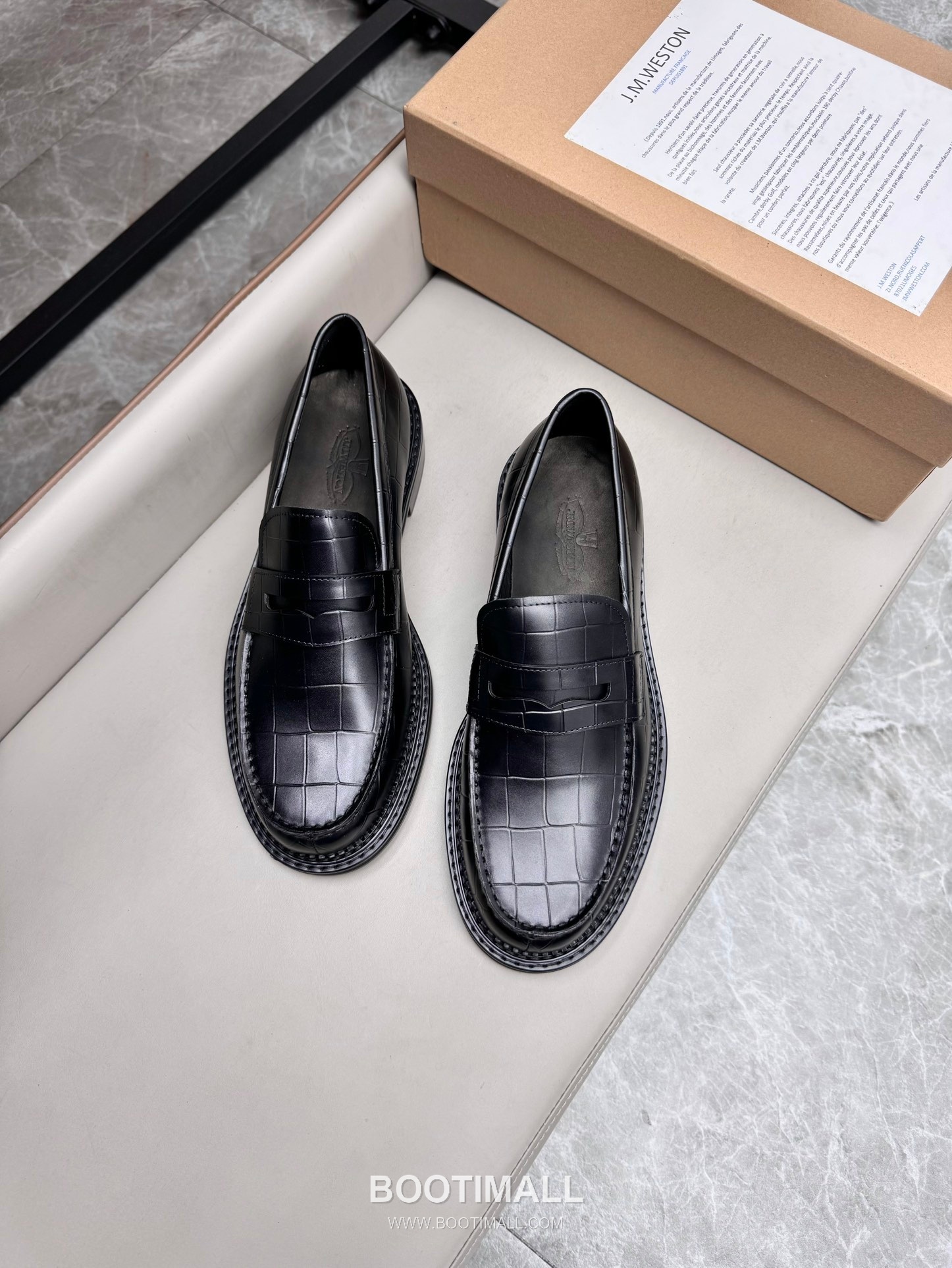 J.M.Weston Classic Calfskin Leather Lace-Up Dress Shoes with Smooth Upper Detail 제이엠웨스턴 클래식 카프스킨 레더 레이스업 드레스 슈즈 2.5cm 4