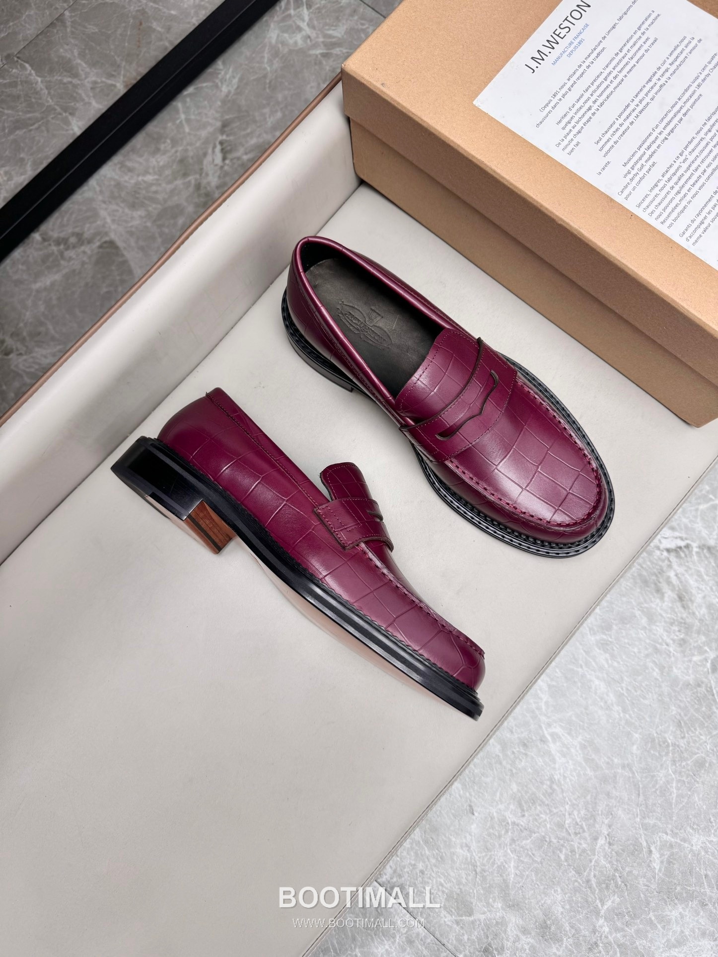 J.M.Weston Classic Calfskin Leather Lace-Up Dress Shoes with Smooth Upper Detail 제이엠웨스턴 클래식 카프스킨 레더 레이스업 드레스 슈즈 2.5cm 2