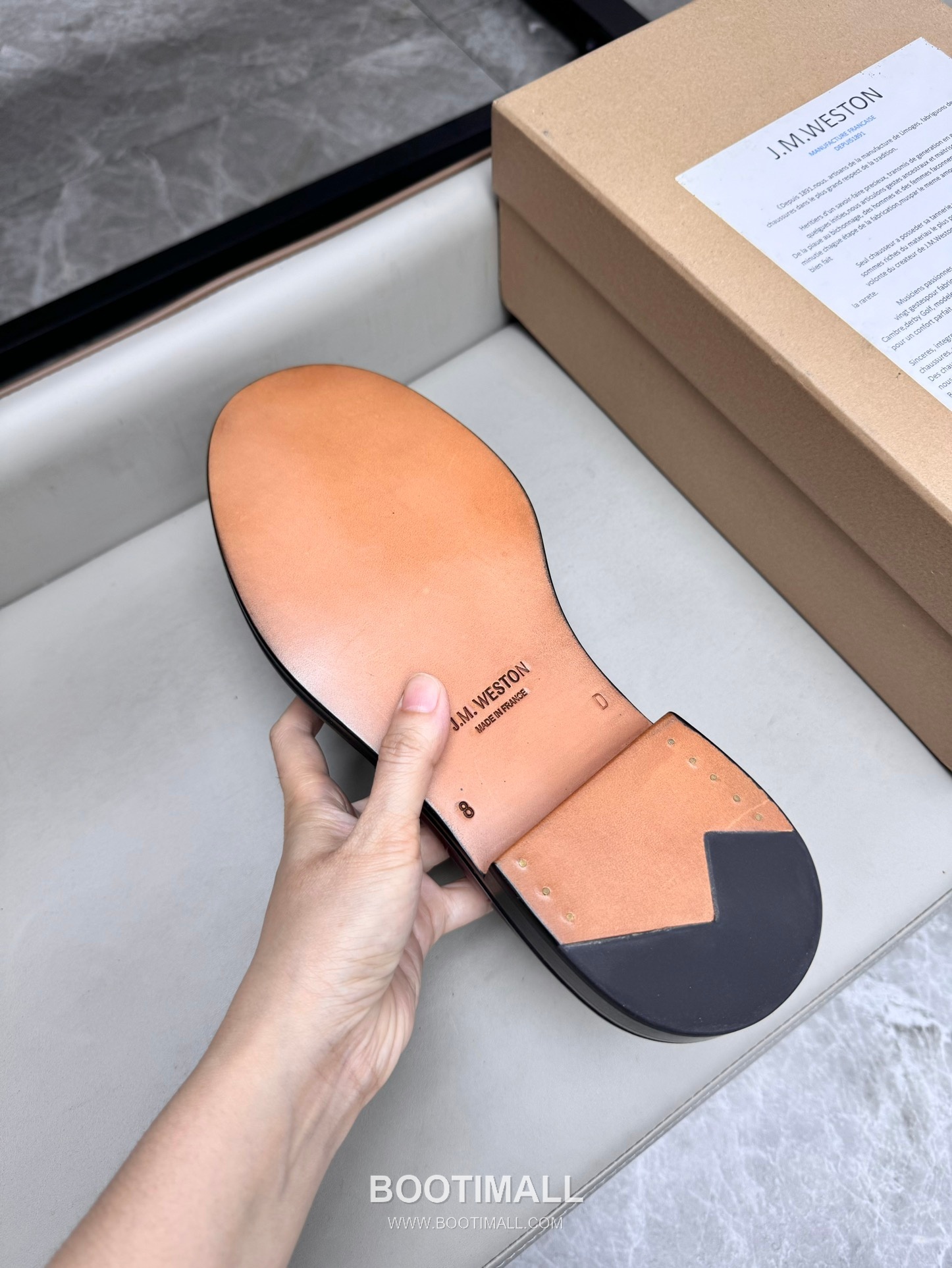 J.M.Weston Classic Calfskin Leather Lace-Up Dress Shoes with Smooth Upper Detail 제이엠웨스턴 클래식 카프스킨 레더 레이스업 드레스 슈즈 2.5cm 9