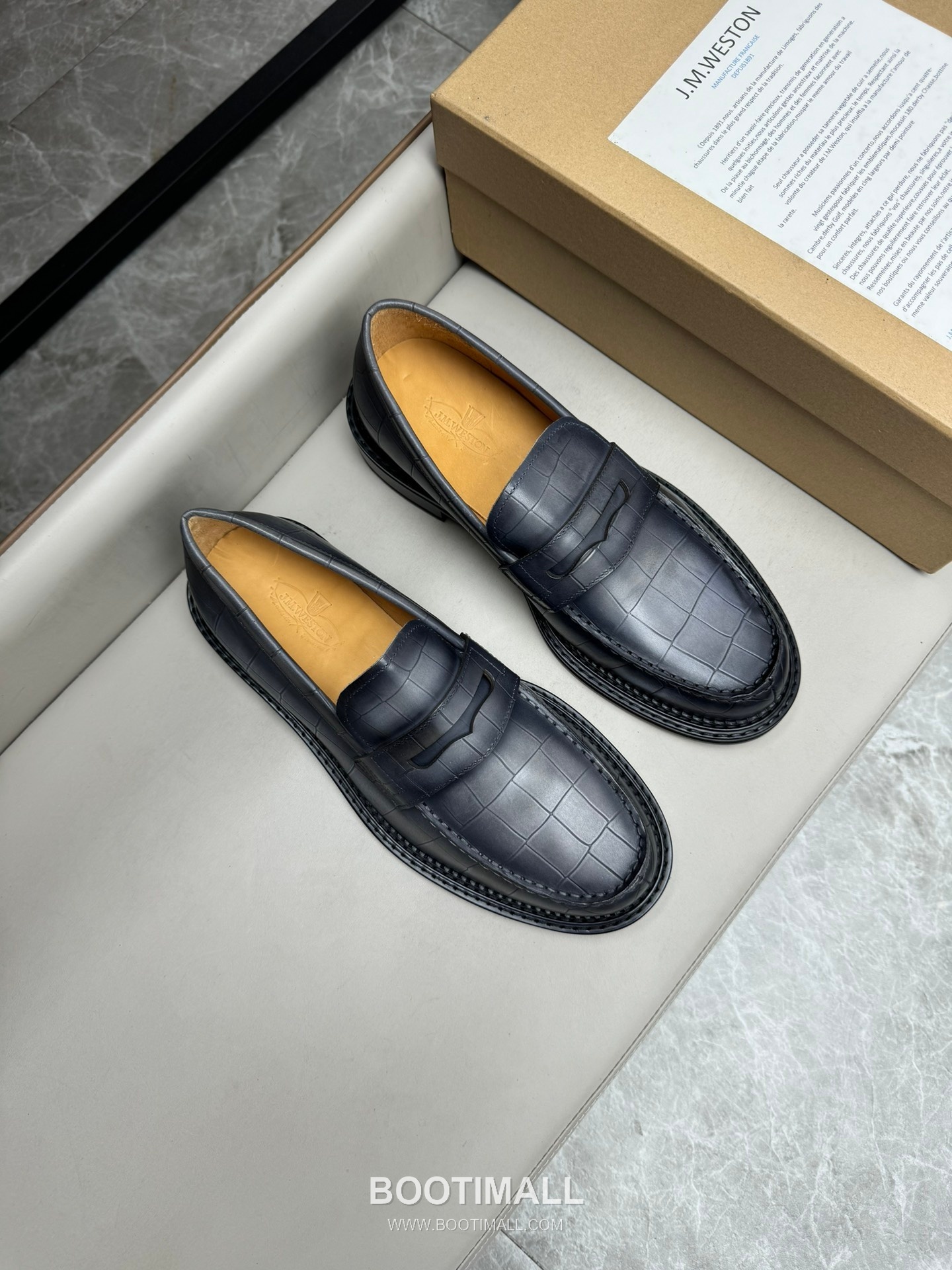 J.M.Weston Classic Calfskin Leather Lace-Up Dress Shoes with Smooth Upper Detail 제이엠웨스턴 클래식 카프스킨 레더 레이스업 드레스 슈즈 2.5cm 1