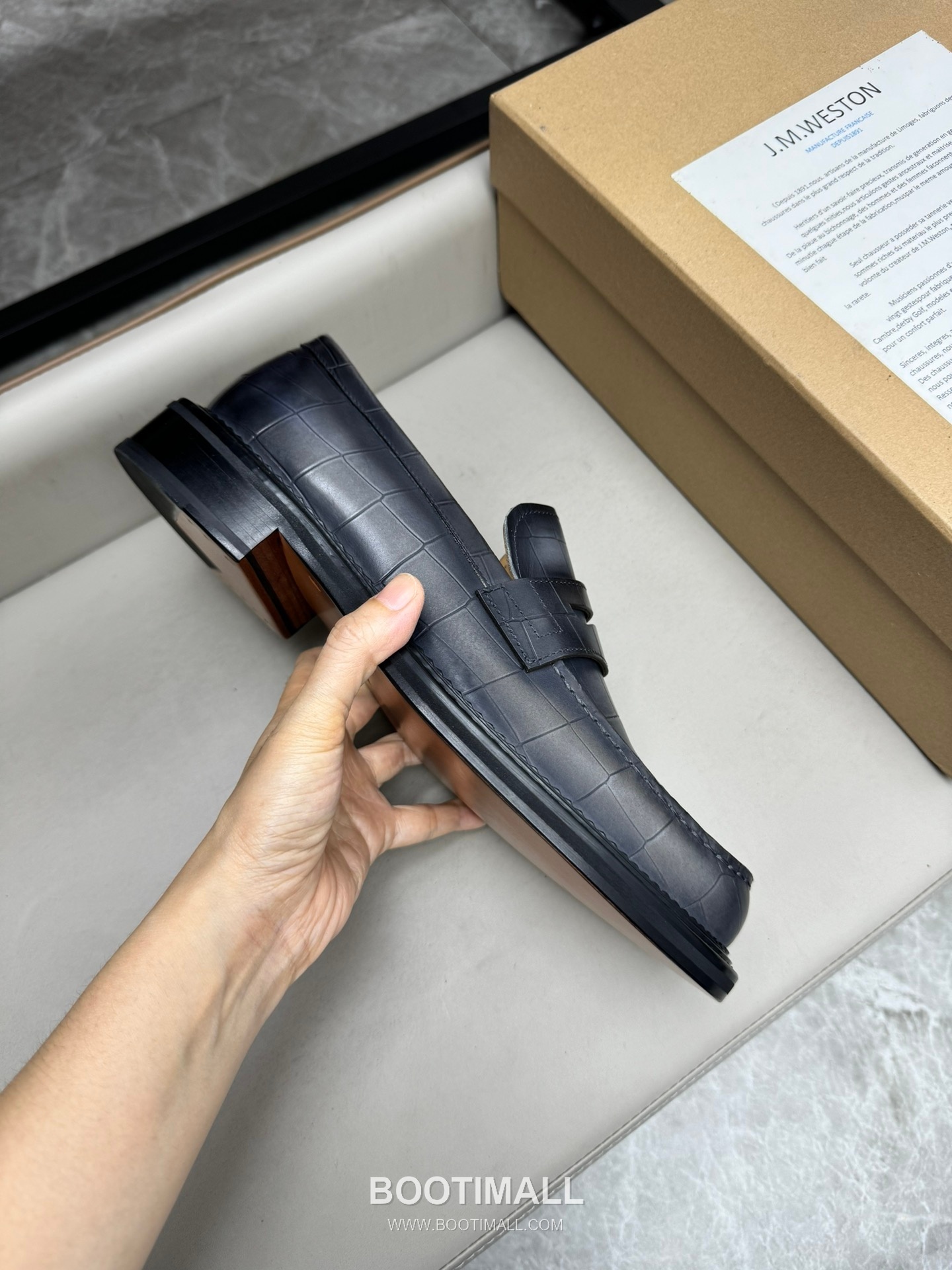 J.M.Weston Classic Calfskin Leather Lace-Up Dress Shoes with Smooth Upper Detail 제이엠웨스턴 클래식 카프스킨 레더 레이스업 드레스 슈즈 2.5cm 6