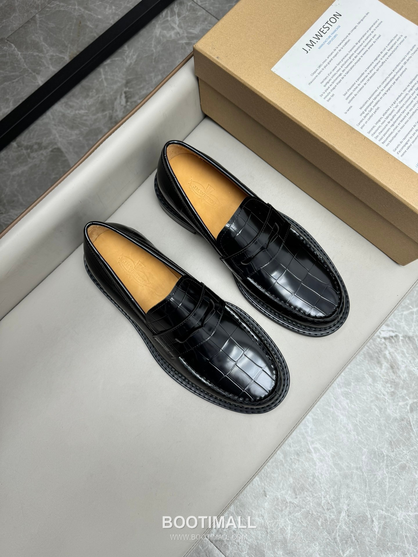 J.M.Weston Classic Calfskin Leather Lace-Up Dress Shoes with Smooth Upper Detail 제이엠웨스턴 클래식 카프스킨 레더 레이스업 드레스 슈즈 2.5cm 1