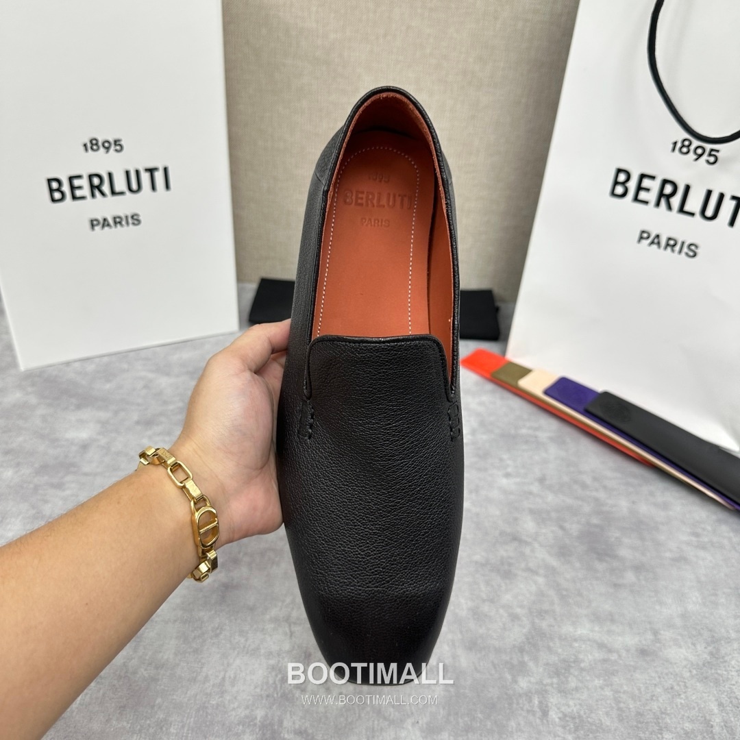 Berluti Escale Goatskin Leather Convertible Mule Loafer Shoes with Scritto Rubber Heel Detail 벨루티 에스칼레 고트스킨 레더 컨버터블 뮬 로퍼 슈즈 2.5cm 5