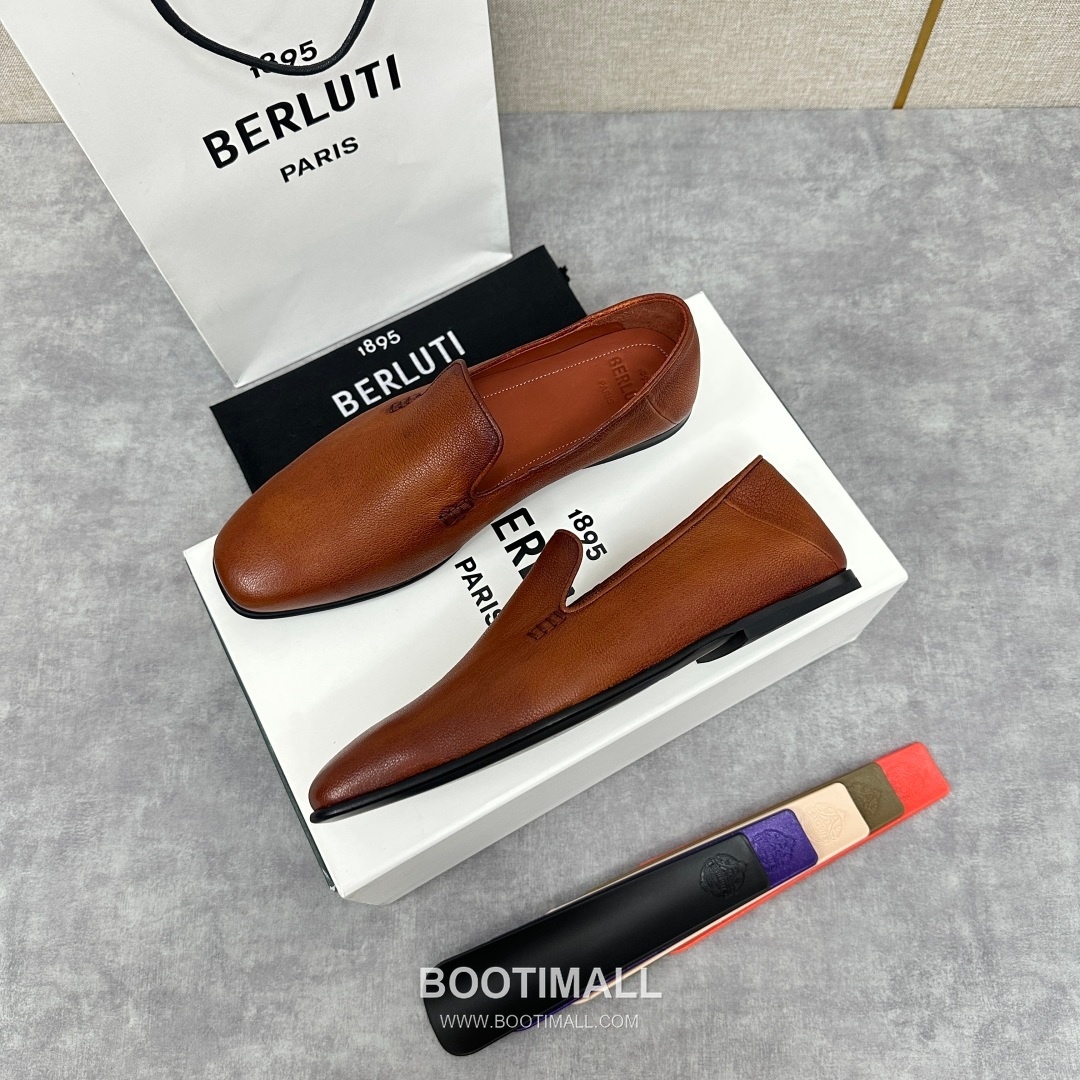Berluti Escale Goatskin Leather Convertible Mule Loafer Shoes with Scritto Rubber Heel Detail 벨루티 에스칼레 고트스킨 레더 컨버터블 뮬 로퍼 슈즈 2.5cm 3