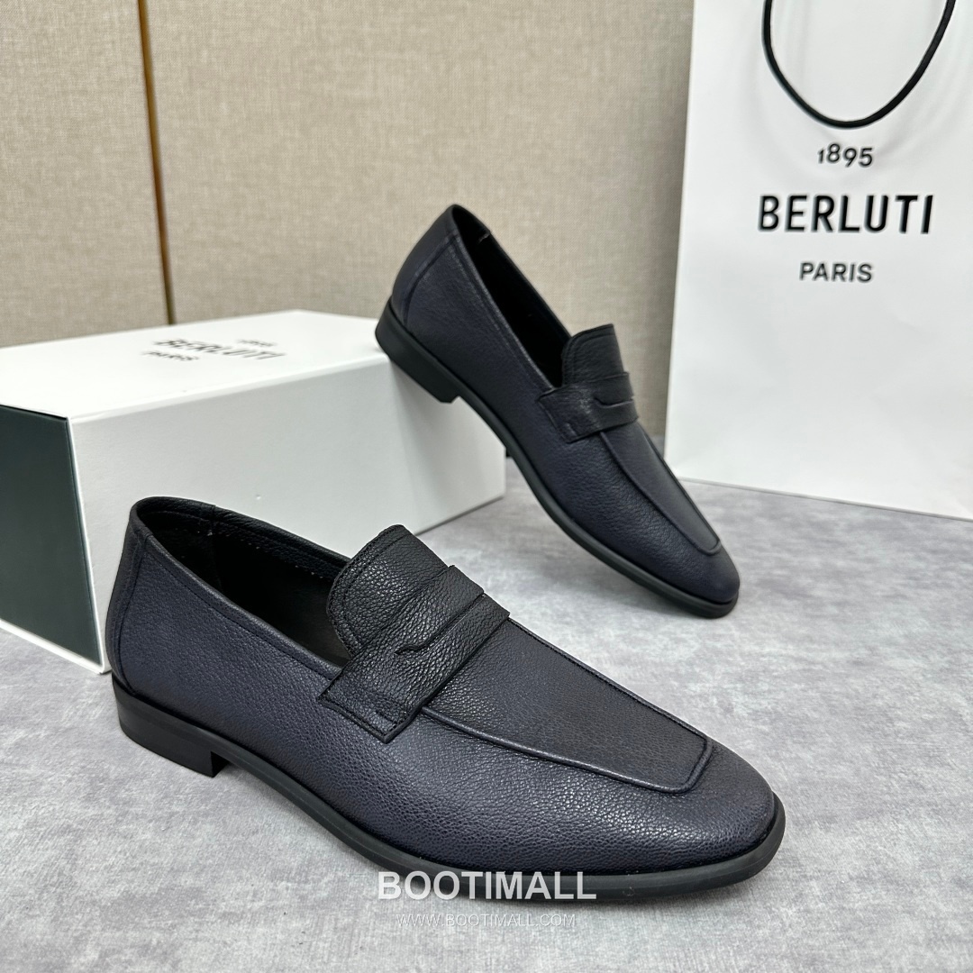 Berluti Lorenzo Goatskin Leather Loafer Shoes with Scritto Rubber Sole Detail 벨루티 로렌조 고트스킨 레더 로퍼 슈즈 2.5cm 2