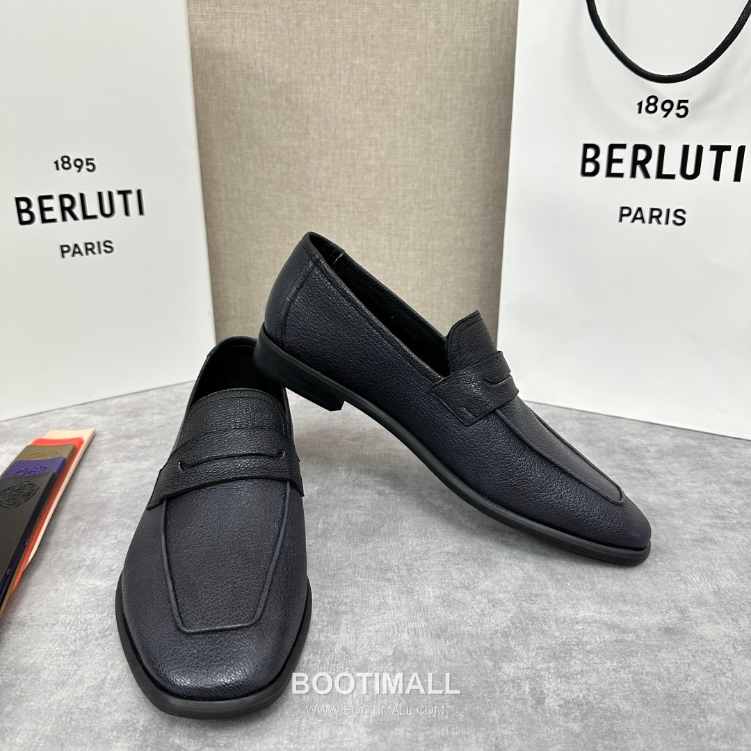 Berluti Lorenzo Goatskin Leather Loafer Shoes with Scritto Rubber Sole Detail 벨루티 로렌조 고트스킨 레더 로퍼 슈즈 2.5cm 7