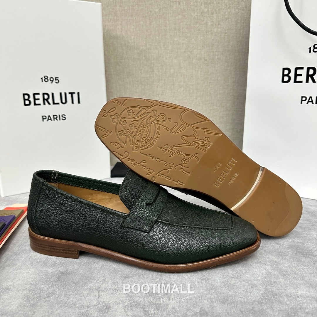 Berluti Lorenzo Goatskin Leather Loafer Shoes with Scritto Rubber Sole Detail 벨루티 로렌조 고트스킨 레더 로퍼 슈즈 2.5cm 8