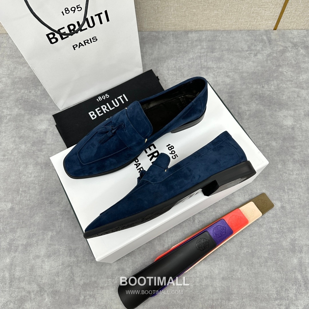 Berluti Lorenzo Suede Calfskin Leather Loafer Shoes with Scritto Rubber Sole Detail 벨루티 로렌조 스웨이드 카프스킨 레더 로퍼 슈즈 2.5cm 6