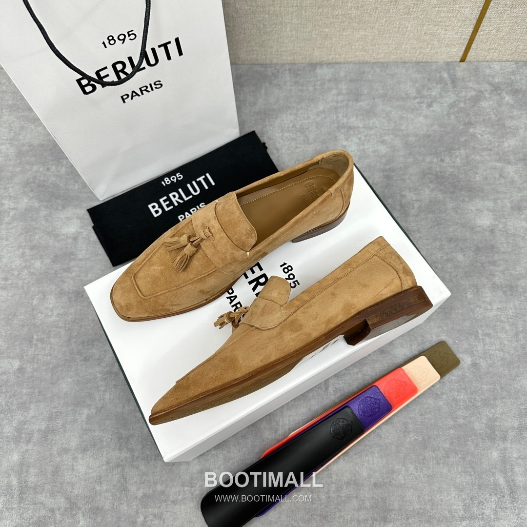 Berluti Lorenzo Suede Calfskin Leather Loafer Shoes with Scritto Rubber Sole Detail 벨루티 로렌조 스웨이드 카프스킨 레더 로퍼 슈즈 2.5cm 6