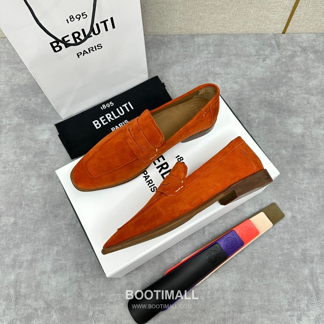 Berluti Lorenzo Suede Calfskin Leather Loafer Shoes with Scritto Rubber Sole Detail 벨루티 로렌조 스웨이드 카프스킨 레더 로퍼 슈즈 2.5cm 6