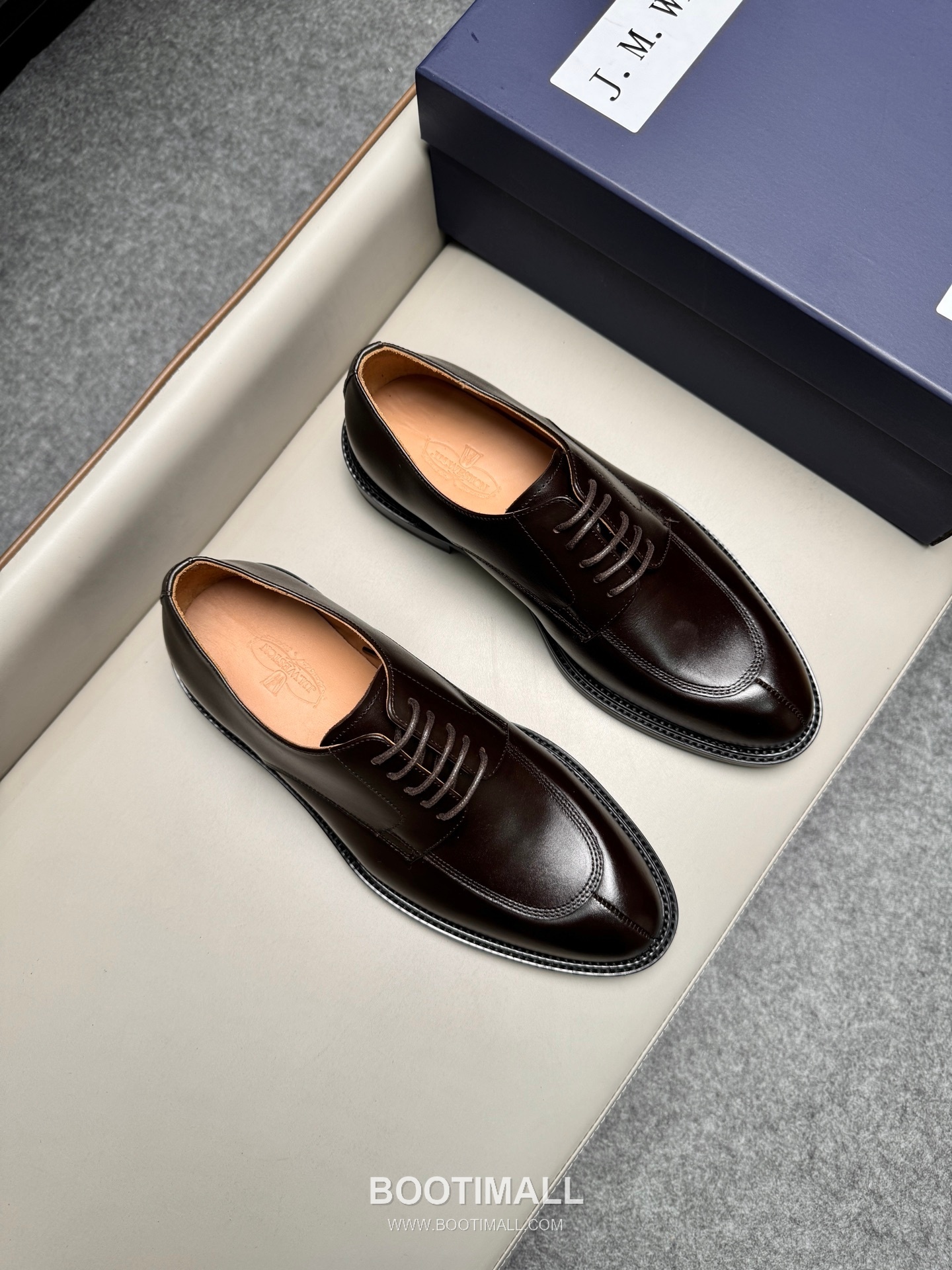 J.M.Weston Classic Calfskin Leather Lace-Up Dress Shoes with Leather Sole Detail 제이엠웨스턴 클래식 카프스킨 레더 레이스업 드레스 슈즈 2.5cm 1