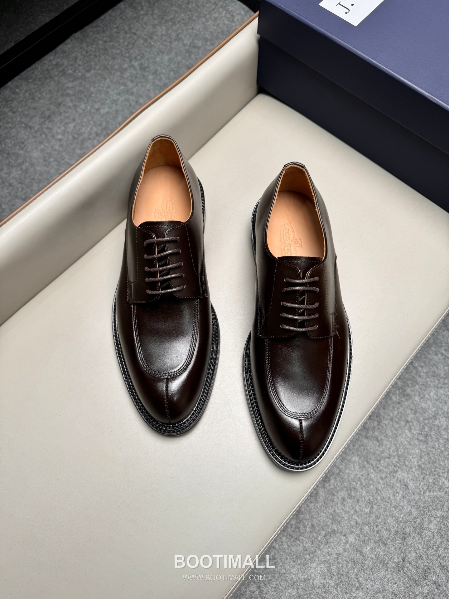 J.M.Weston Classic Calfskin Leather Lace-Up Dress Shoes with Leather Sole Detail 제이엠웨스턴 클래식 카프스킨 레더 레이스업 드레스 슈즈 2.5cm 4