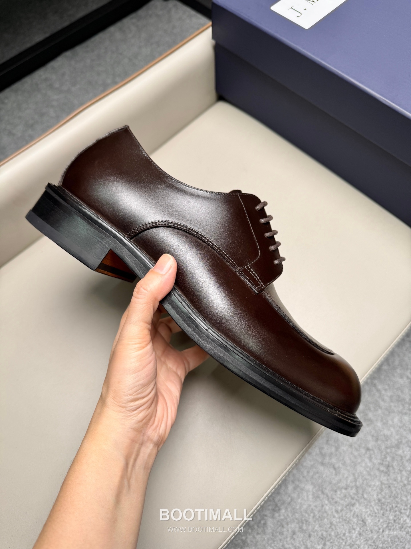 J.M.Weston Classic Calfskin Leather Lace-Up Dress Shoes with Leather Sole Detail 제이엠웨스턴 클래식 카프스킨 레더 레이스업 드레스 슈즈 2.5cm 6