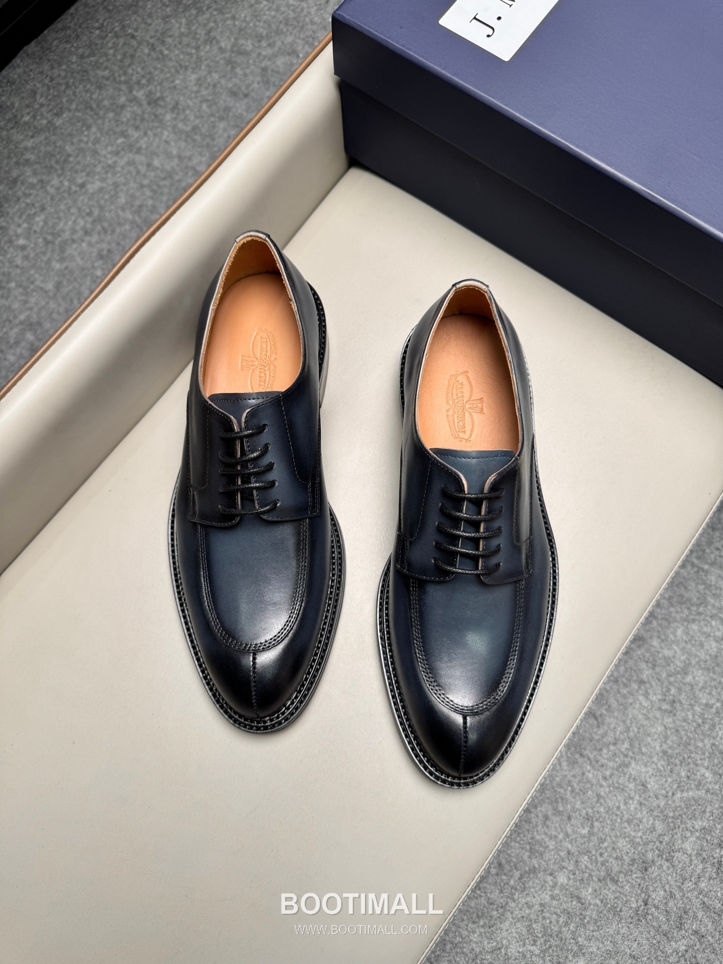 J.M.Weston Classic Calfskin Leather Lace-Up Dress Shoes with Leather Sole Detail 제이엠웨스턴 클래식 카프스킨 레더 레이스업 드레스 슈즈 2.5cm 4