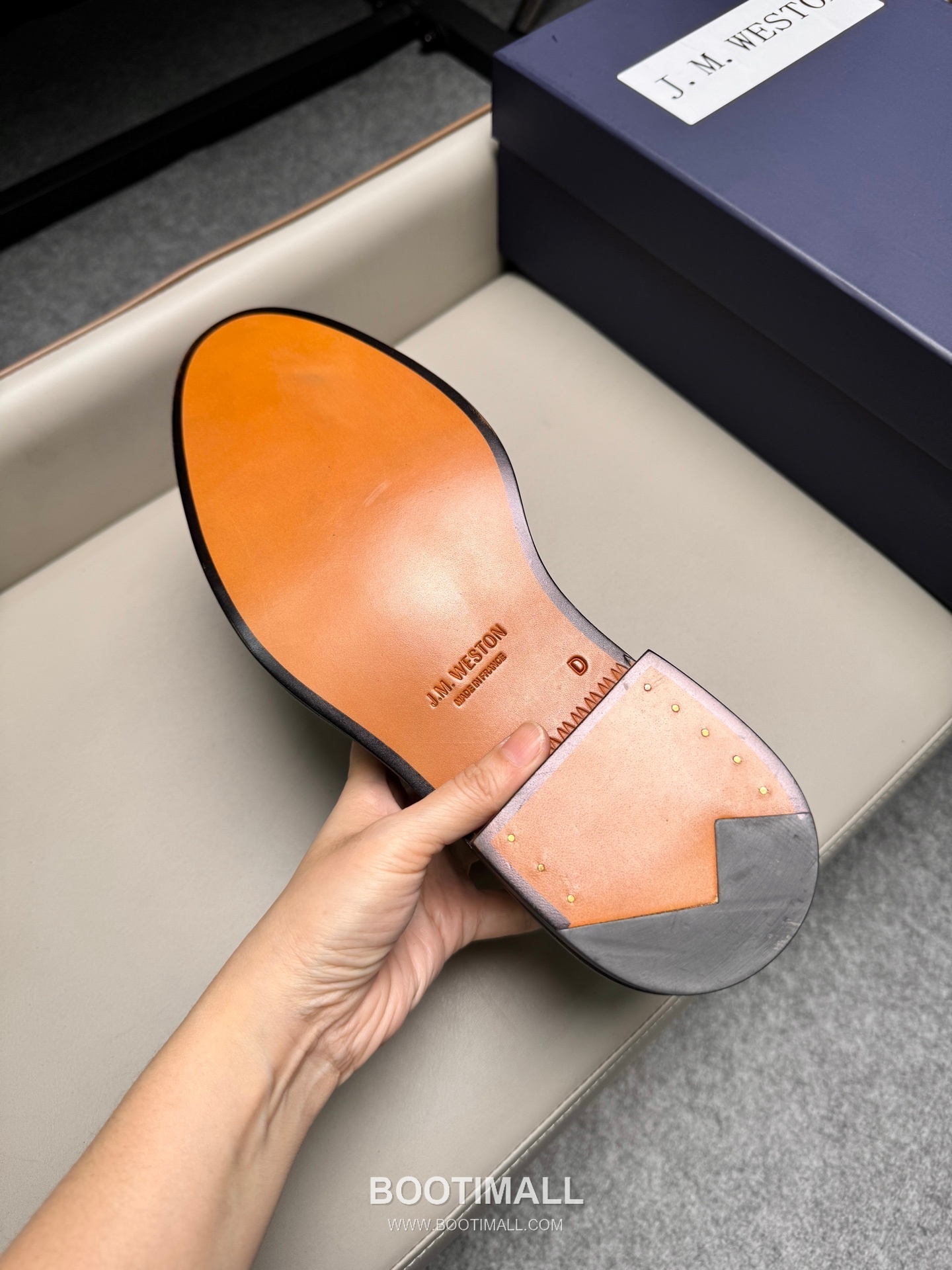 J.M.Weston Classic Calfskin Leather Lace-Up Dress Shoes with Leather Sole Detail 제이엠웨스턴 클래식 카프스킨 레더 레이스업 드레스 슈즈 2.5cm 9