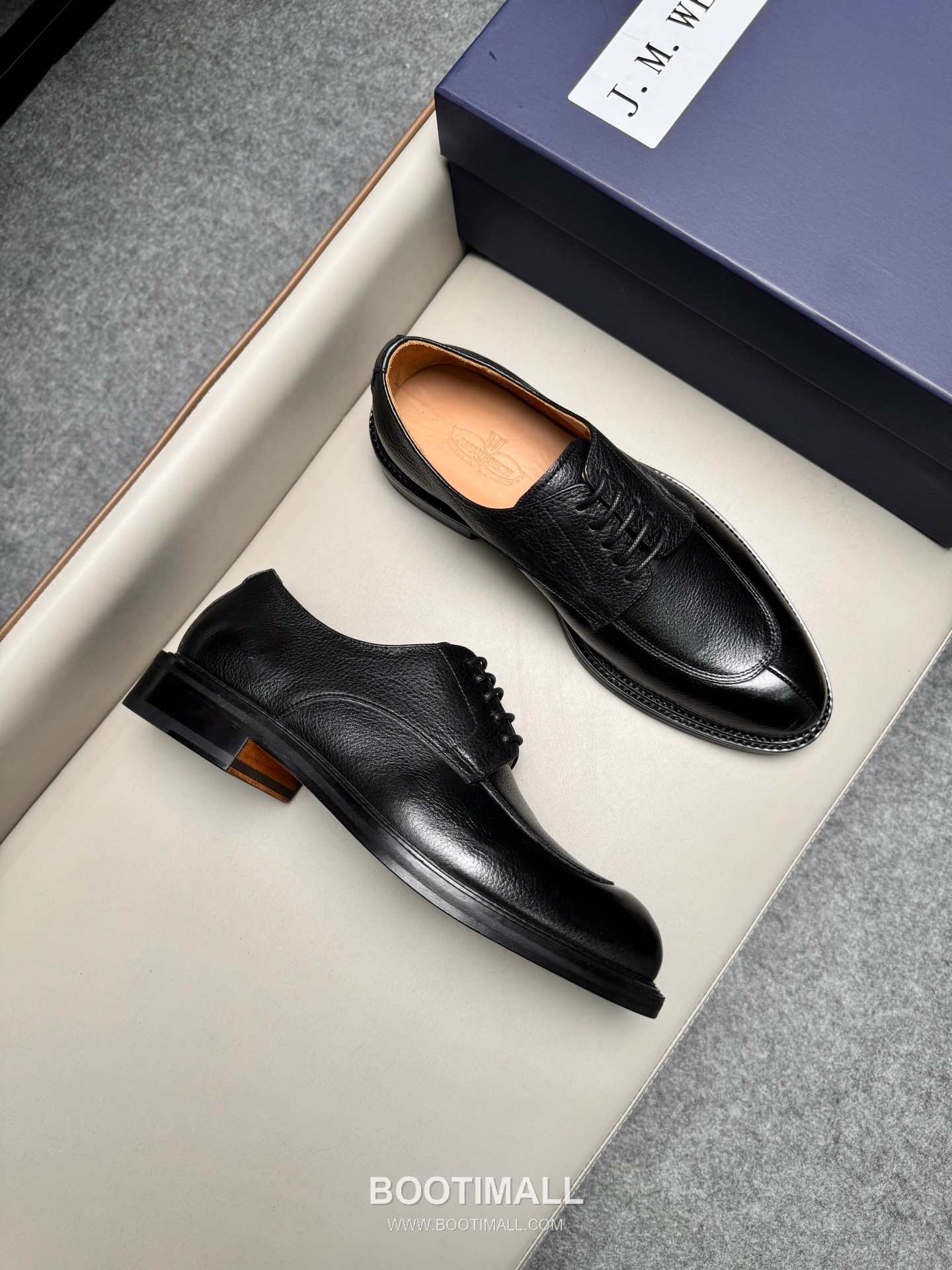 J.M.Weston Classic Calfskin Leather Lace-Up Dress Shoes with Leather Sole Detail 제이엠웨스턴 클래식 카프스킨 레더 레이스업 드레스 슈즈 2.5cm 2
