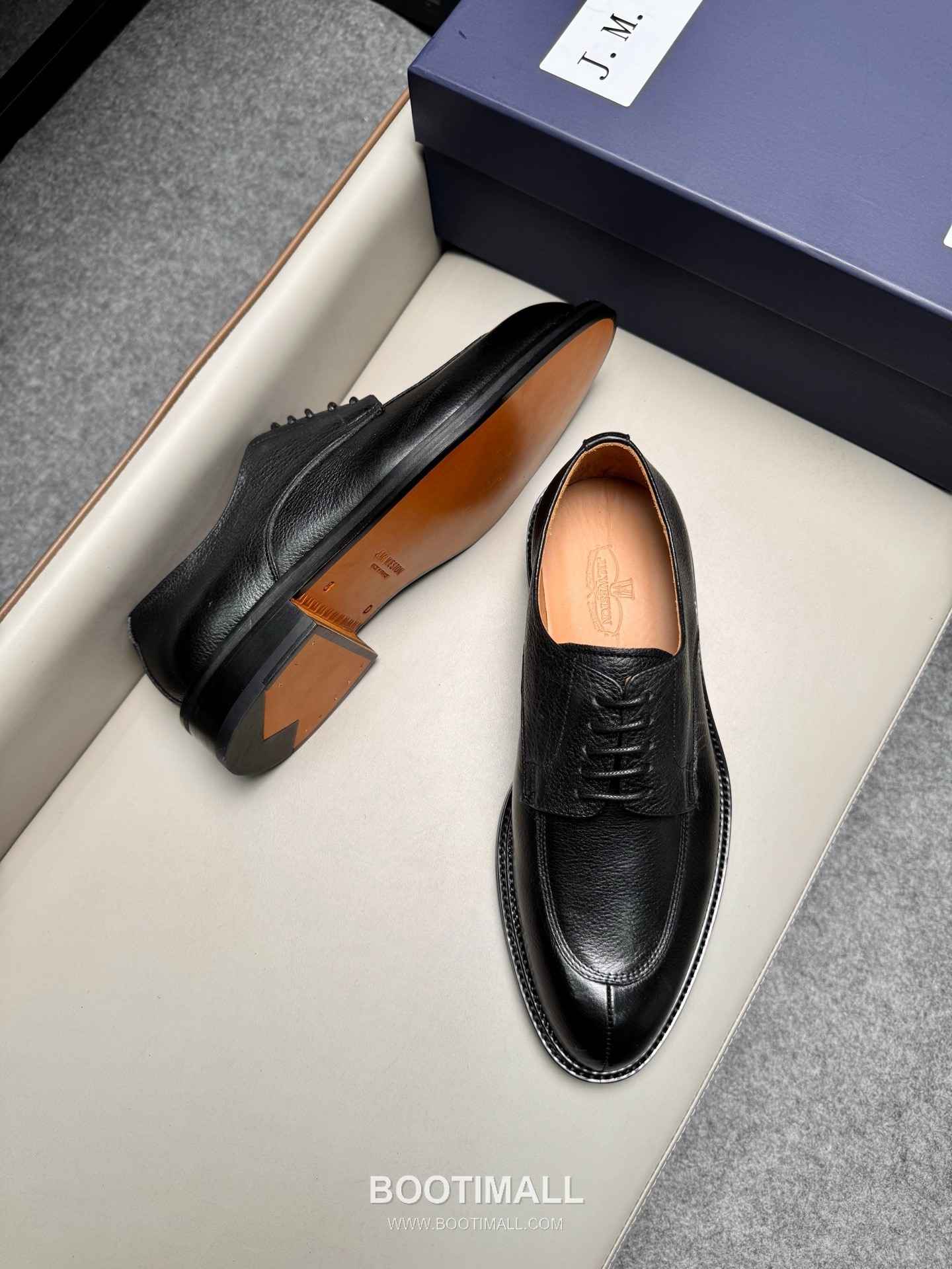 J.M.Weston Classic Calfskin Leather Lace-Up Dress Shoes with Leather Sole Detail 제이엠웨스턴 클래식 카프스킨 레더 레이스업 드레스 슈즈 2.5cm 3