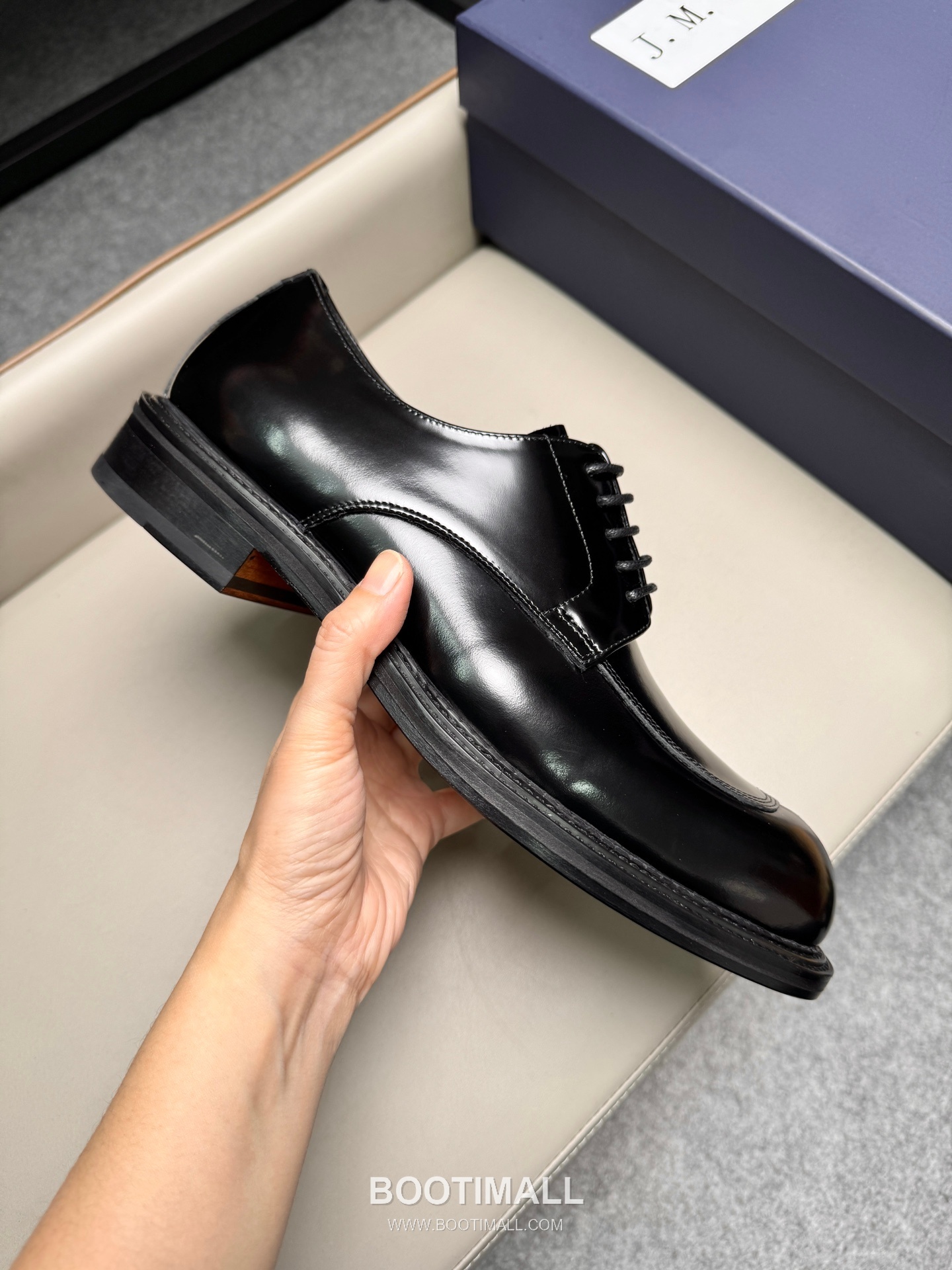 J.M.Weston Classic Calfskin Leather Lace-Up Dress Shoes with Leather Sole Detail 제이엠웨스턴 클래식 카프스킨 레더 레이스업 드레스 슈즈 2.5cm 6