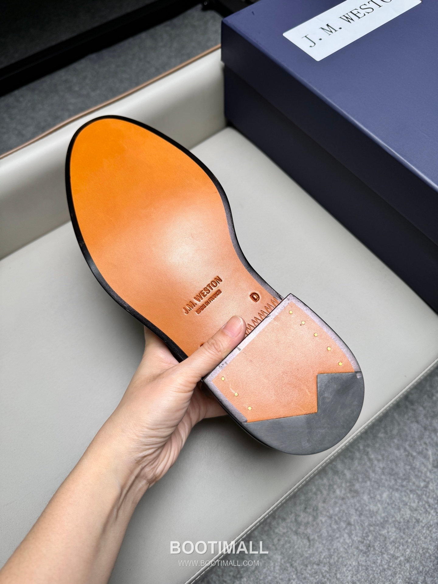 J.M.Weston Classic Calfskin Leather Lace-Up Dress Shoes with Leather Sole Detail 제이엠웨스턴 클래식 카프스킨 레더 레이스업 드레스 슈즈 2.5cm 9