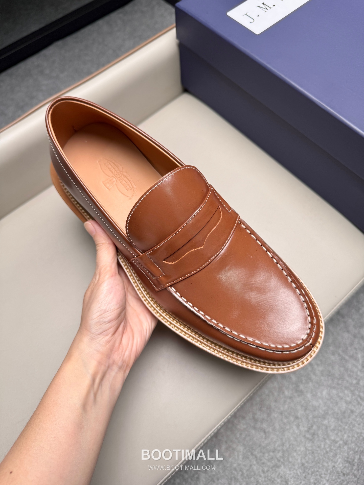 J.M.Weston Penny Calfskin Suede Leather Loafer Shoes with Hand Stitch Detail 제이엠웨스턴 페니 카프스킨 스웨이드 레더 로퍼 슈즈 2.5cm 7