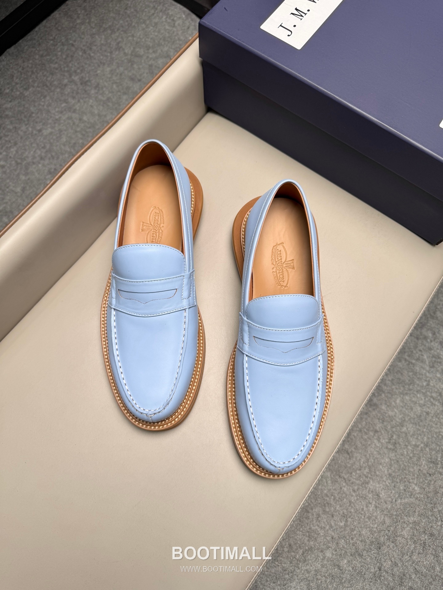 J.M.Weston Penny Calfskin Suede Leather Loafer Shoes with Hand Stitch Detail 제이엠웨스턴 페니 카프스킨 스웨이드 레더 로퍼 슈즈 2.5cm 4