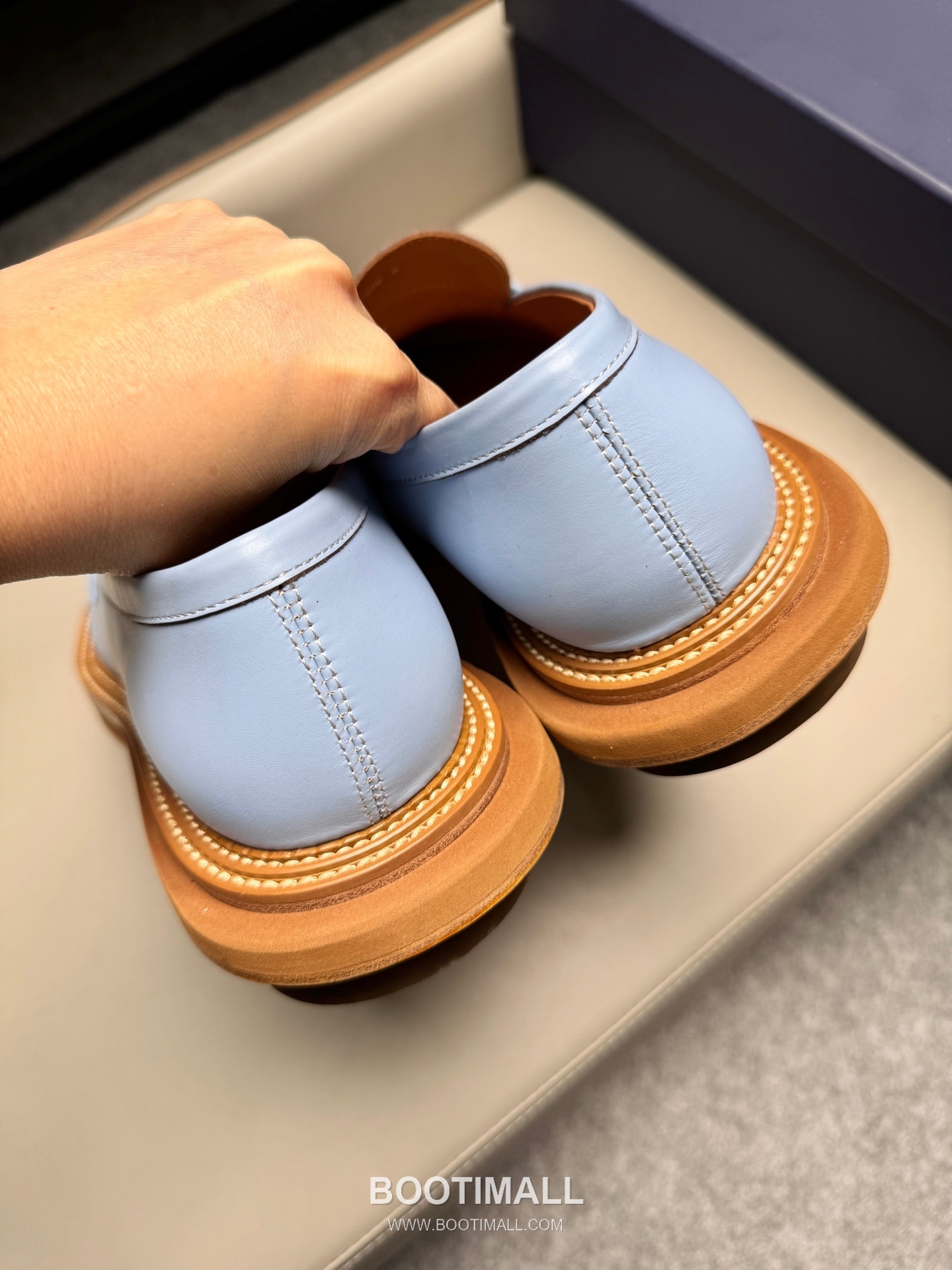 J.M.Weston Penny Calfskin Suede Leather Loafer Shoes with Hand Stitch Detail 제이엠웨스턴 페니 카프스킨 스웨이드 레더 로퍼 슈즈 2.5cm 5