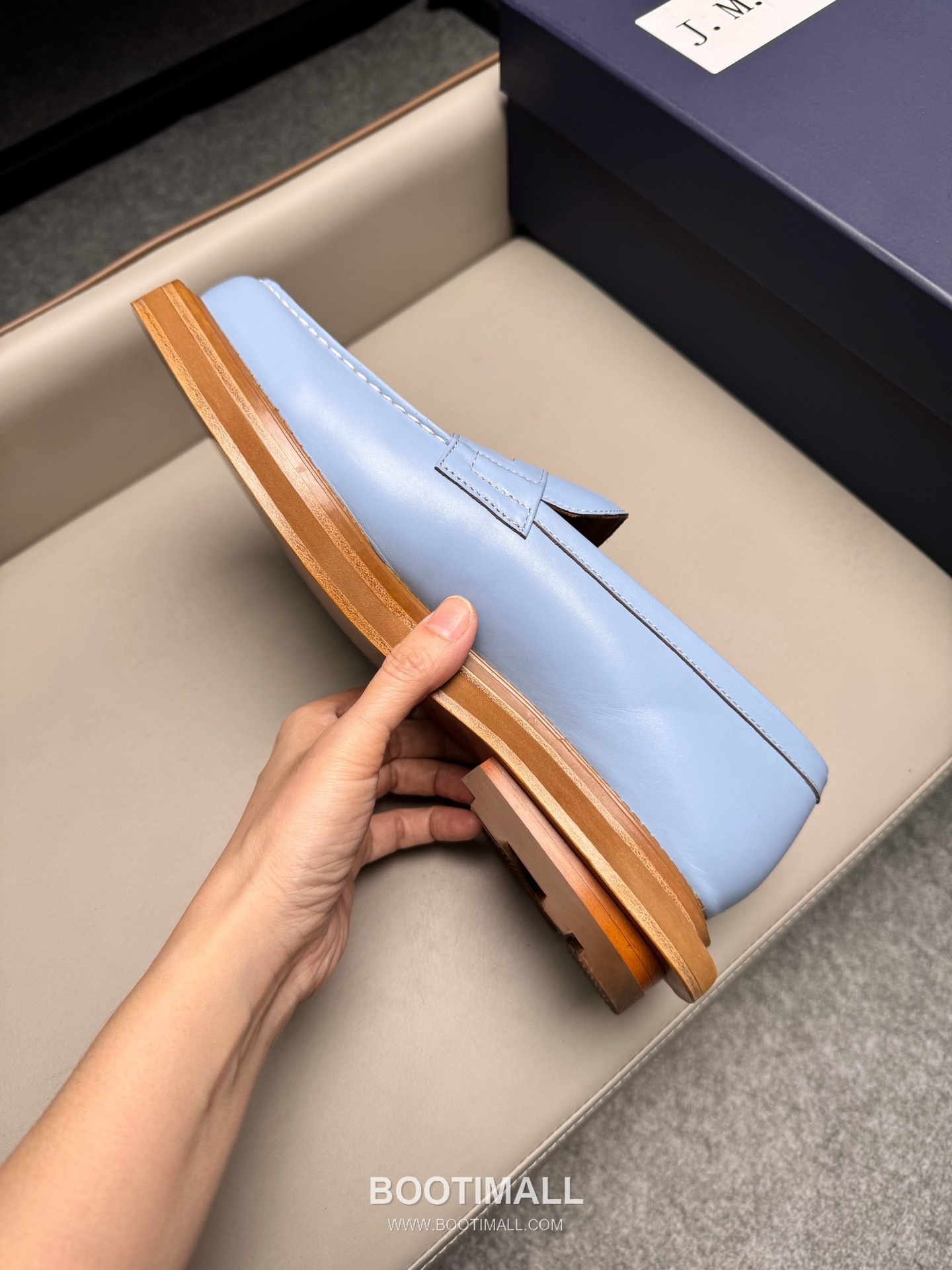 J.M.Weston Penny Calfskin Suede Leather Loafer Shoes with Hand Stitch Detail 제이엠웨스턴 페니 카프스킨 스웨이드 레더 로퍼 슈즈 2.5cm 8