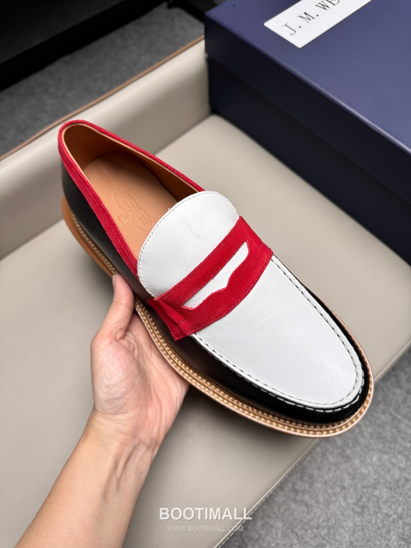 J.M.Weston Penny Calfskin Suede Leather Loafer Shoes with Hand Stitch Detail 제이엠웨스턴 페니 카프스킨 스웨이드 레더 로퍼 슈즈 2.5cm 7