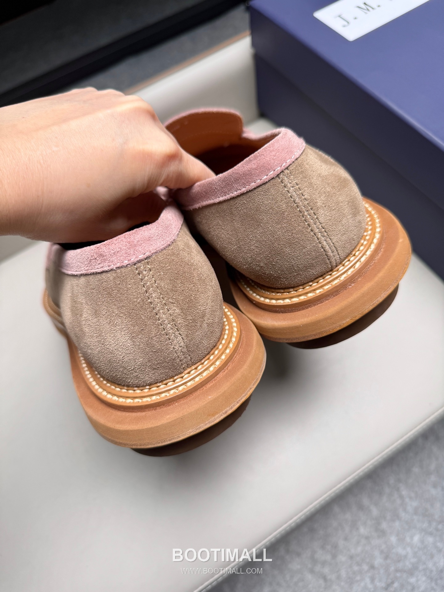 J.M.Weston Penny Calfskin Suede Leather Loafer Shoes with Hand Stitch Detail 제이엠웨스턴 페니 카프스킨 스웨이드 레더 로퍼 슈즈 2.5cm 5