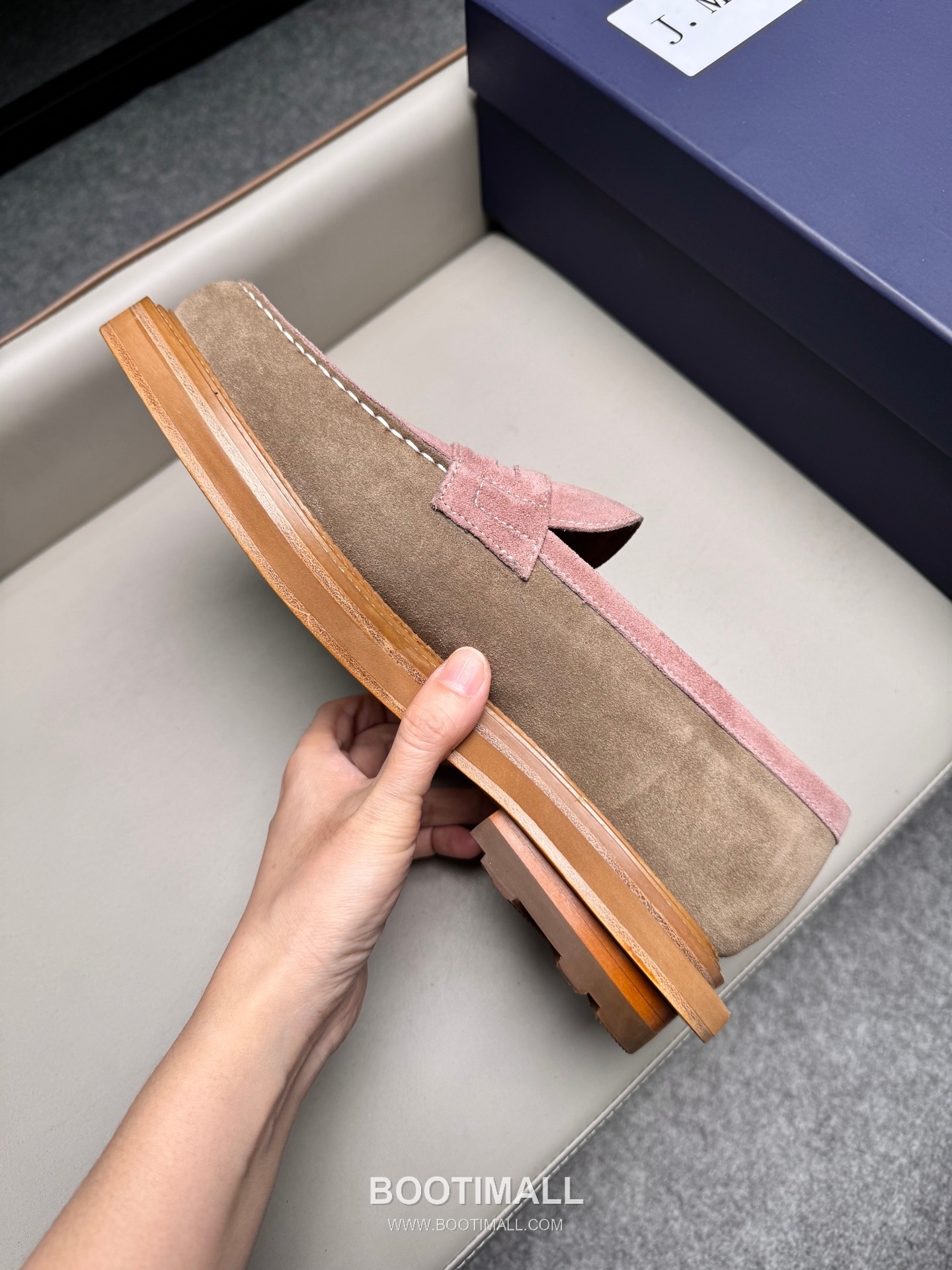 J.M.Weston Penny Calfskin Suede Leather Loafer Shoes with Hand Stitch Detail 제이엠웨스턴 페니 카프스킨 스웨이드 레더 로퍼 슈즈 2.5cm 8