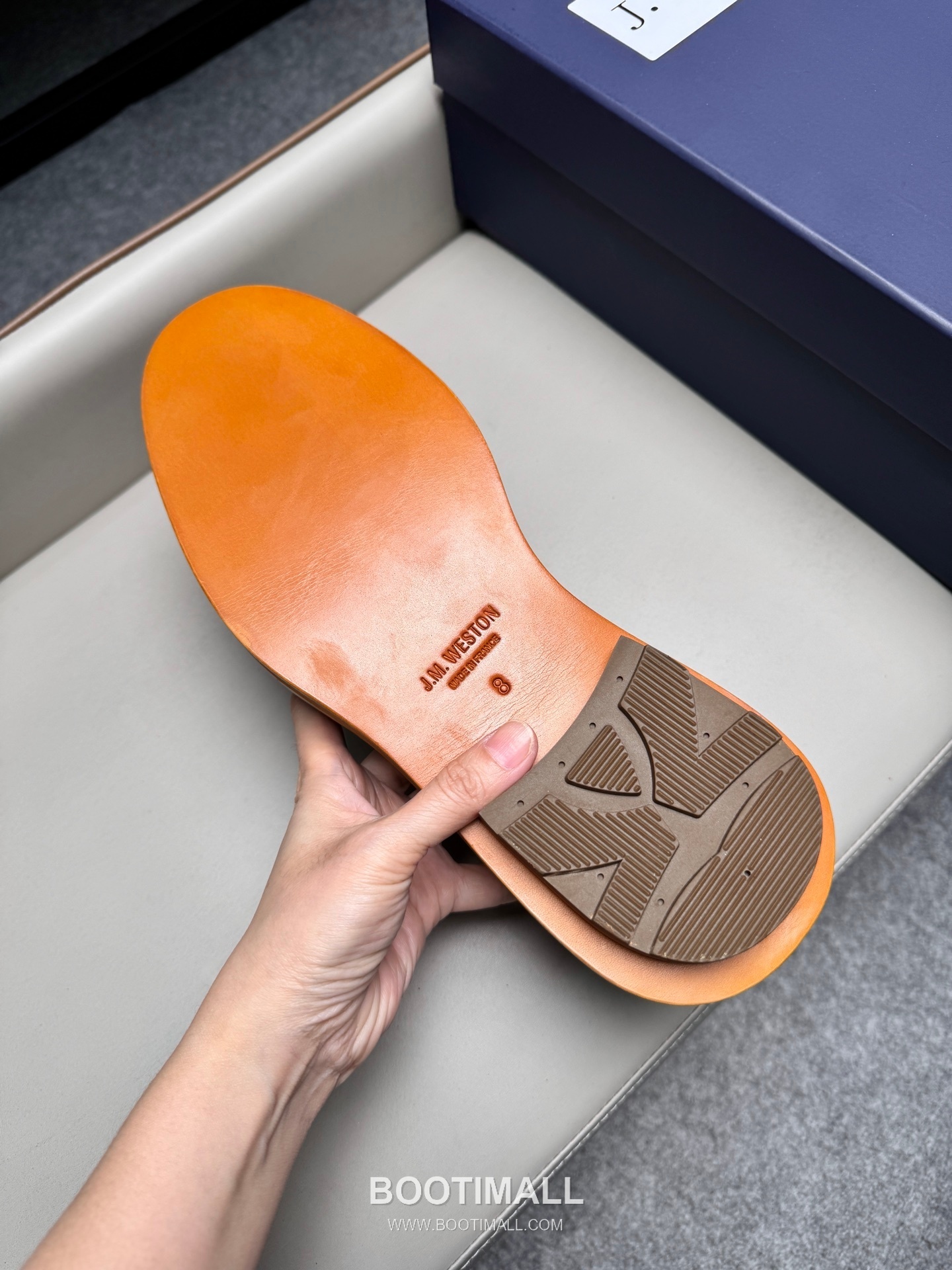 J.M.Weston Penny Calfskin Suede Leather Loafer Shoes with Hand Stitch Detail 제이엠웨스턴 페니 카프스킨 스웨이드 레더 로퍼 슈즈 2.5cm 9