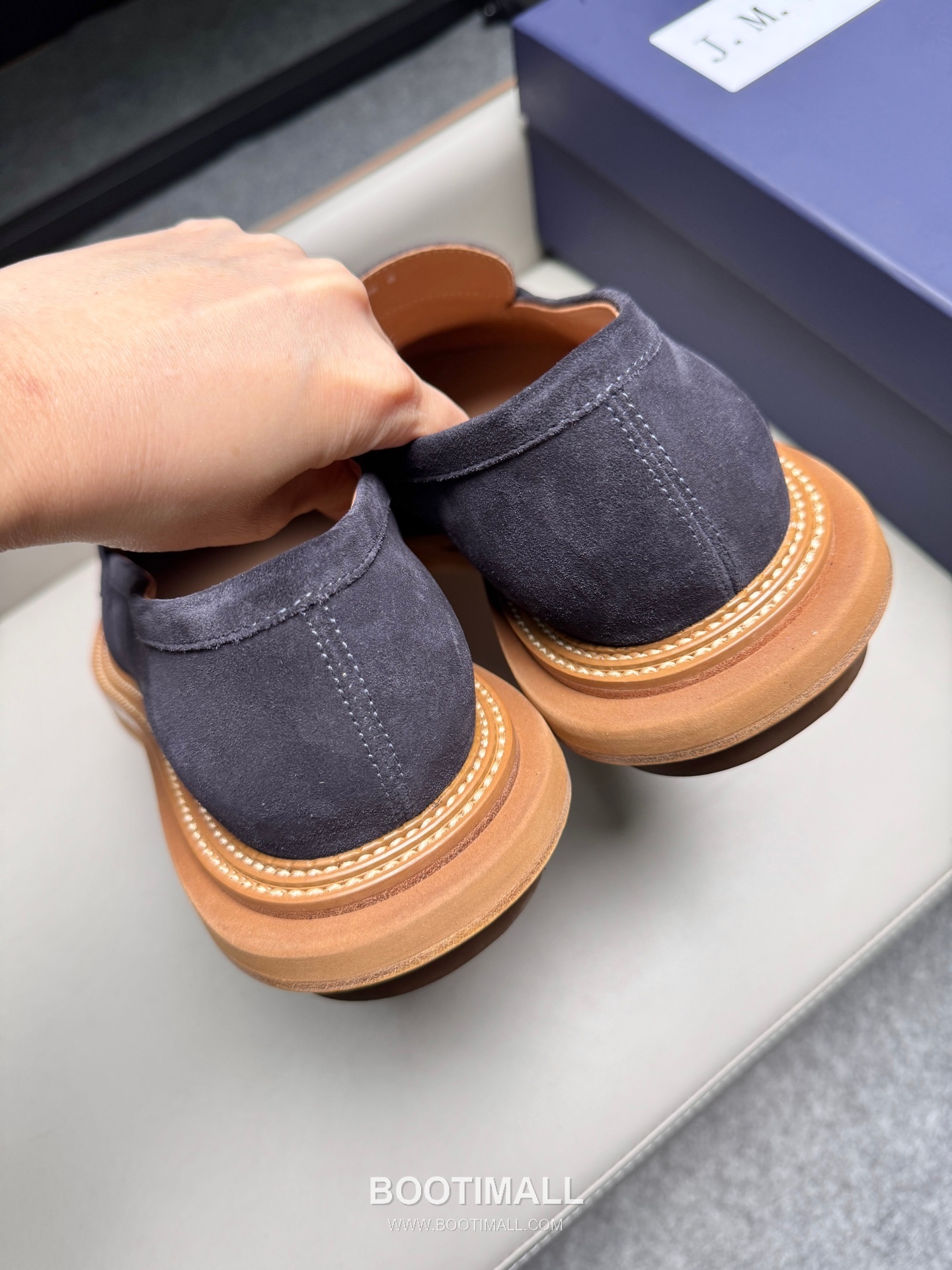 J.M.Weston Penny Calfskin Suede Leather Loafer Shoes with Hand Stitch Detail 제이엠웨스턴 페니 카프스킨 스웨이드 레더 로퍼 슈즈 2.5cm 5