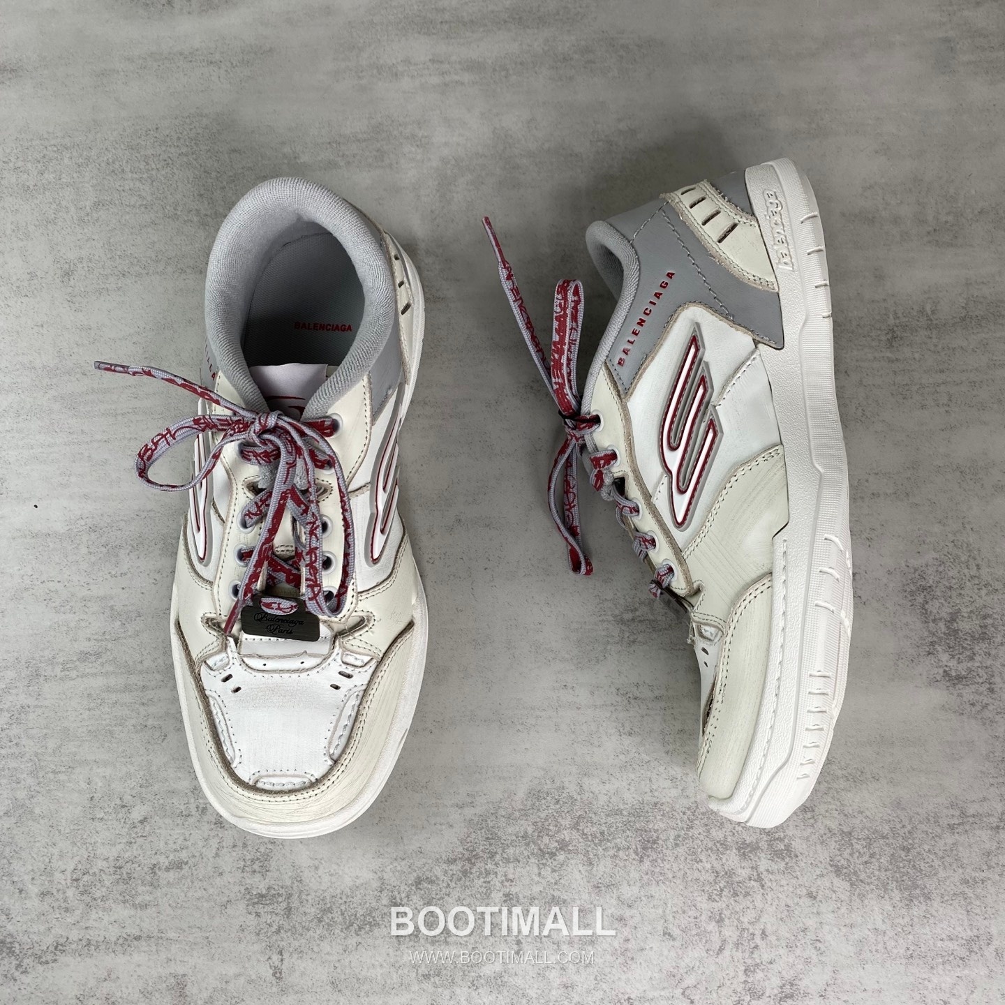 Balenciaga Hampton Leather Low Sneakers with Distressed Stitching Logo Detail 발렌시아가 햄튼 레더 로우 스니커즈 디스트레스드 스티치 로고 디테일 3cm 3